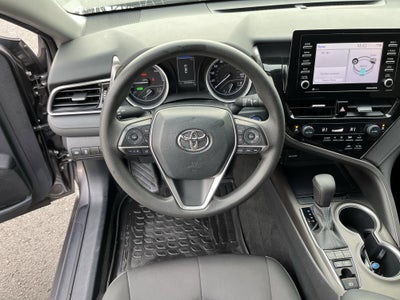 2022 Toyota Camry Hybrid LE