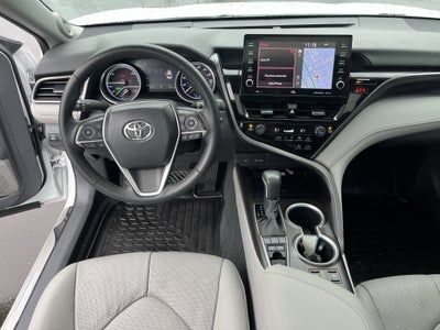 2023 Toyota Camry Hybrid XLE