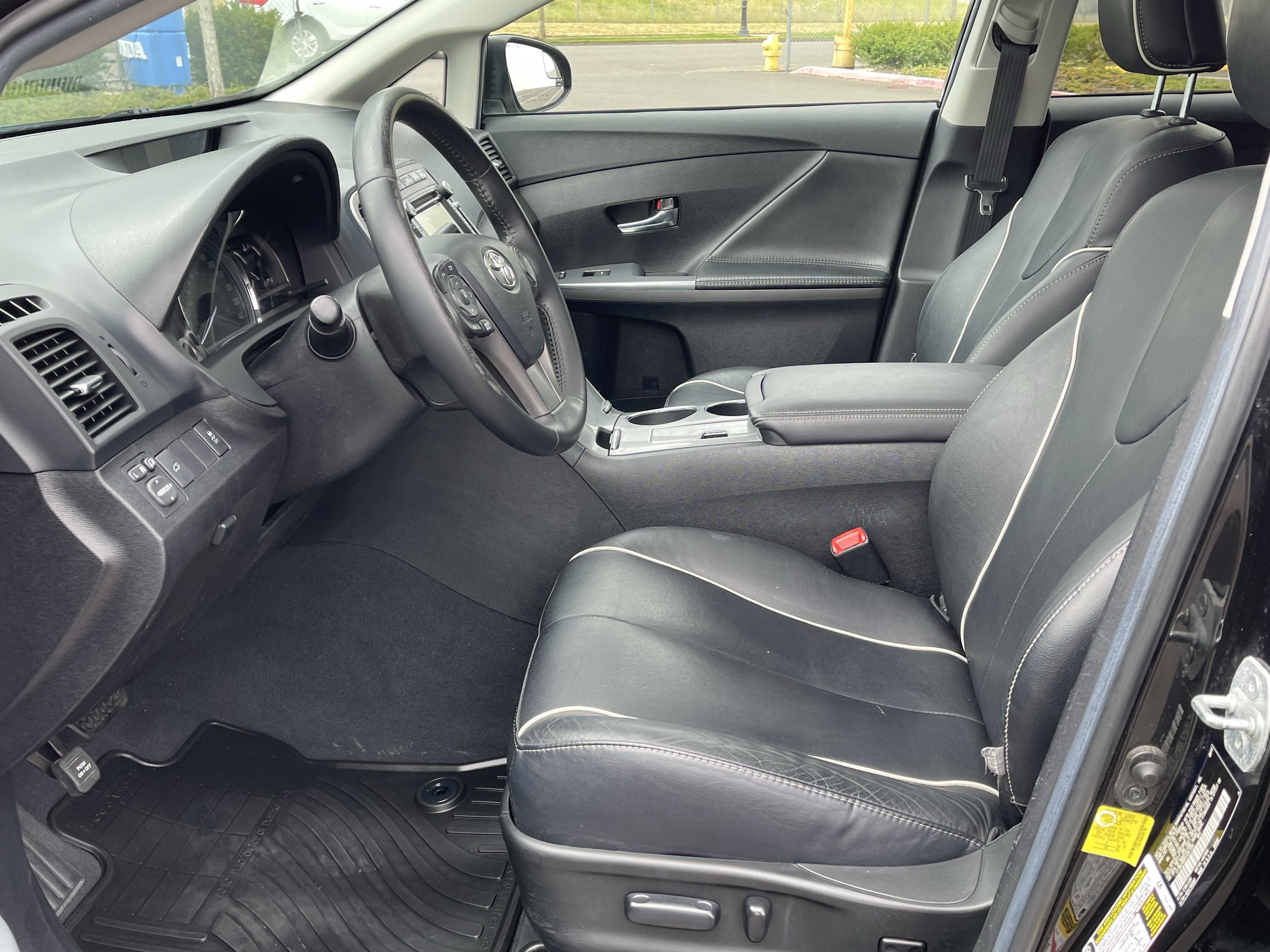 2014 Toyota Venza XLE