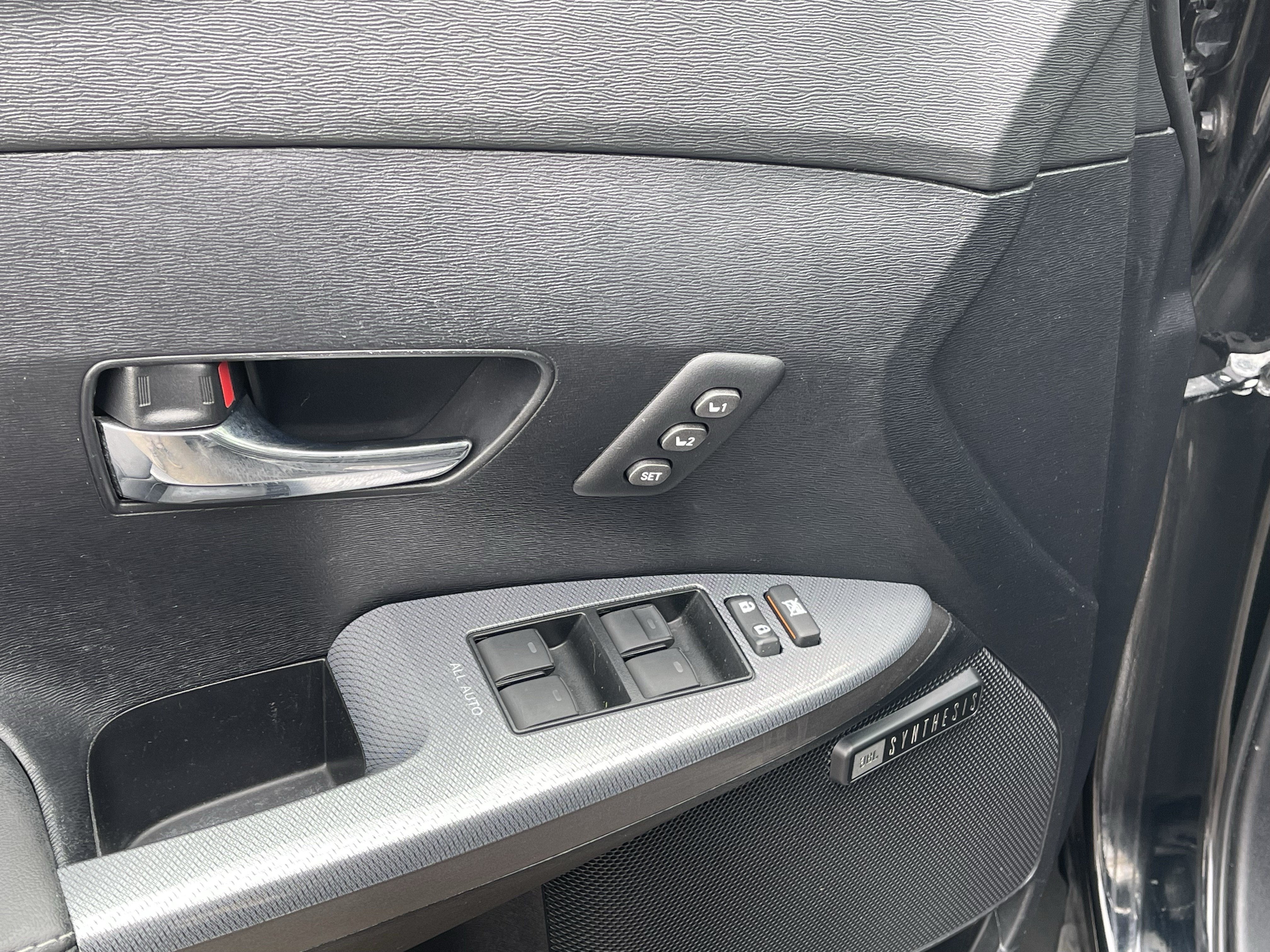 2014 Toyota Venza XLE
