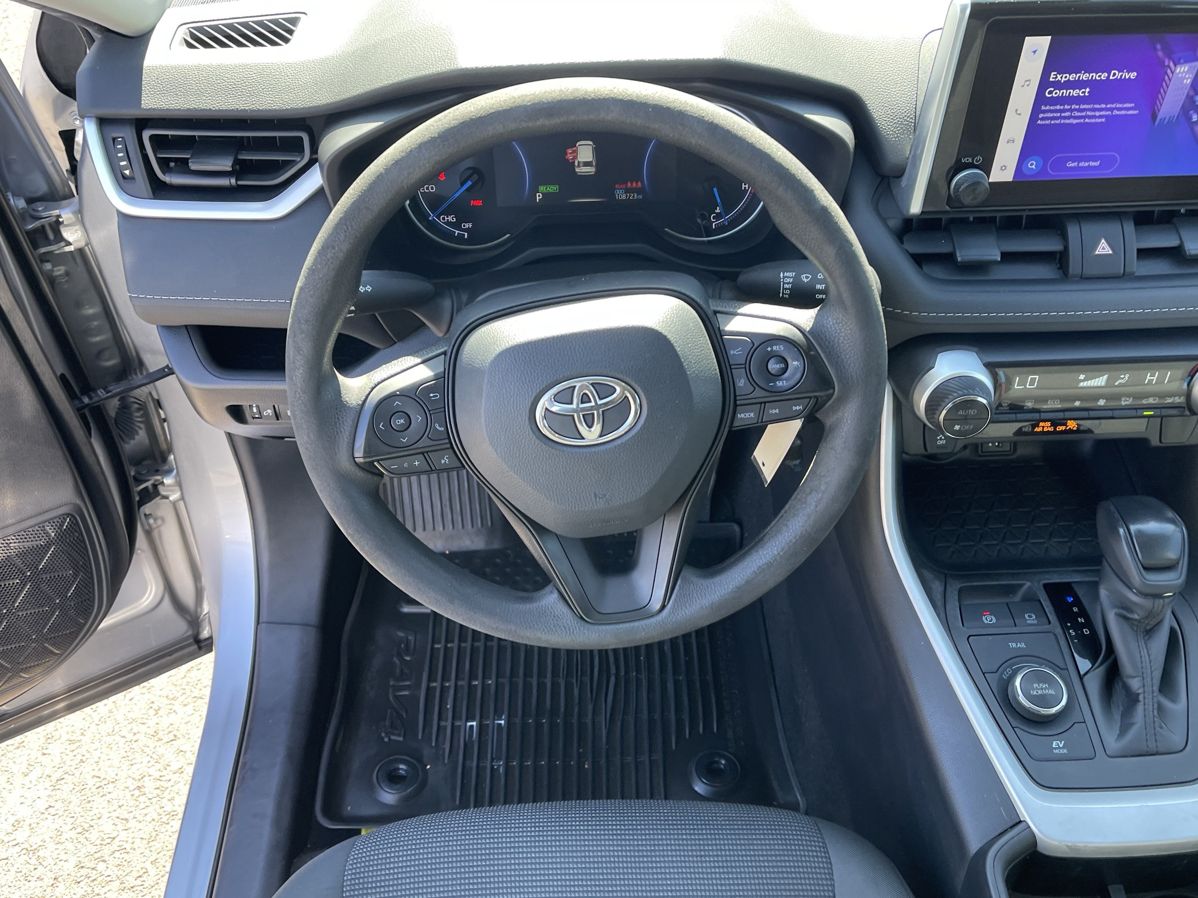 2023 Toyota RAV4 Hybrid LE