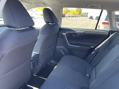 2023 Toyota RAV4 Hybrid LE