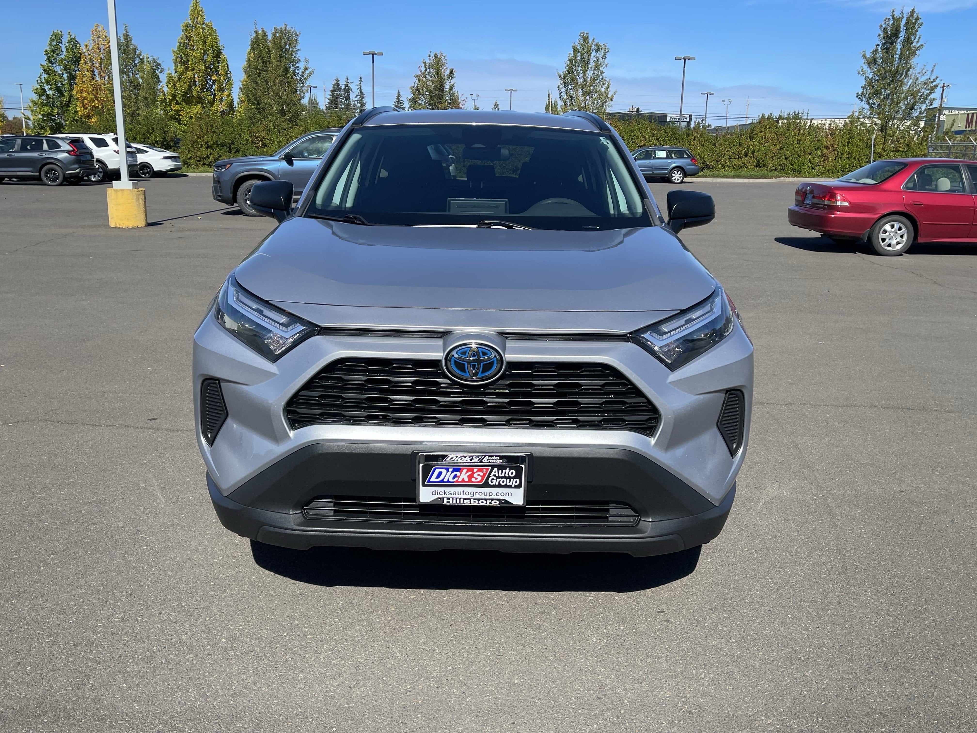 2023 Toyota RAV4 Hybrid LE