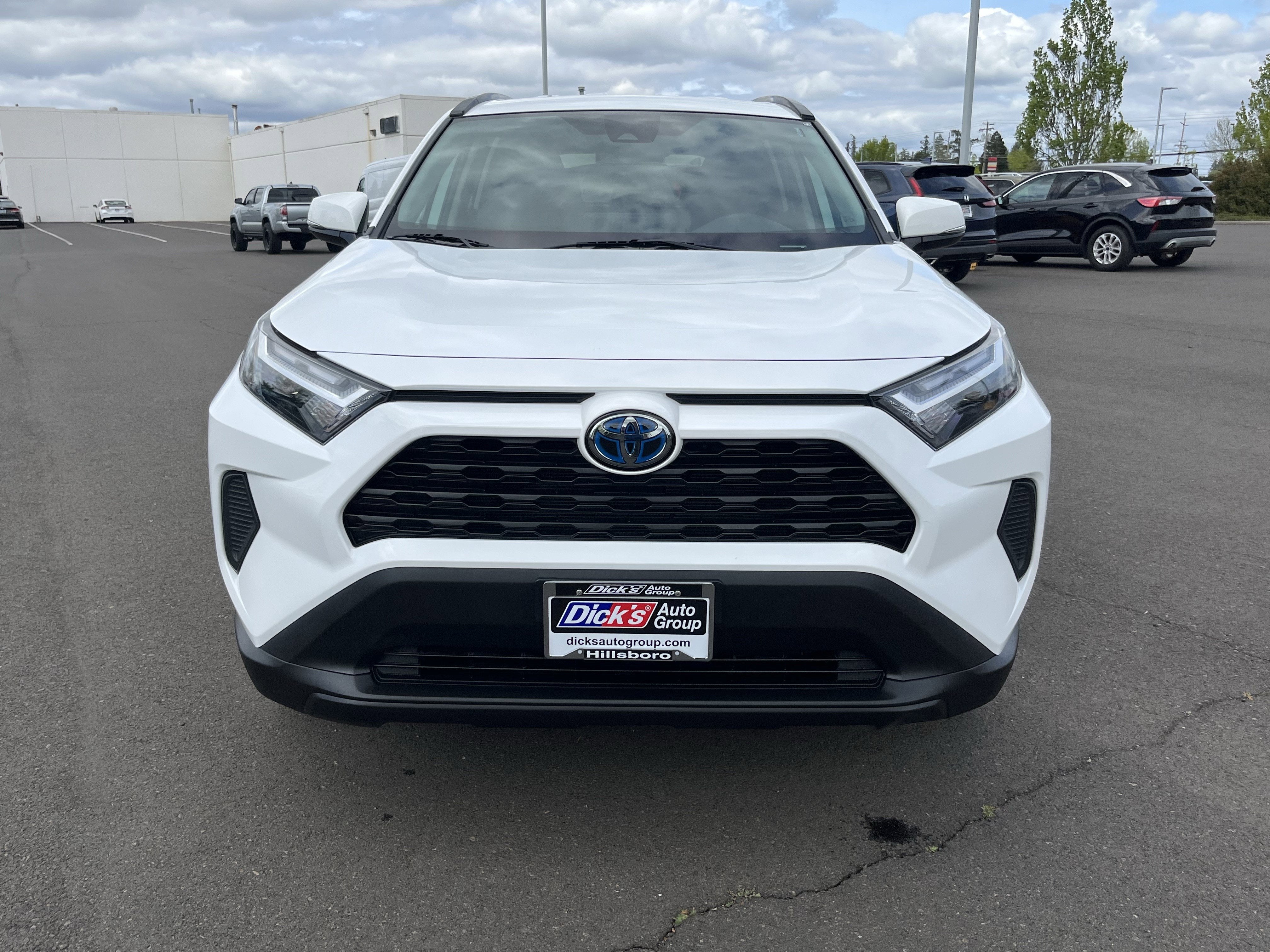 2024 Toyota RAV4 Hybrid LE