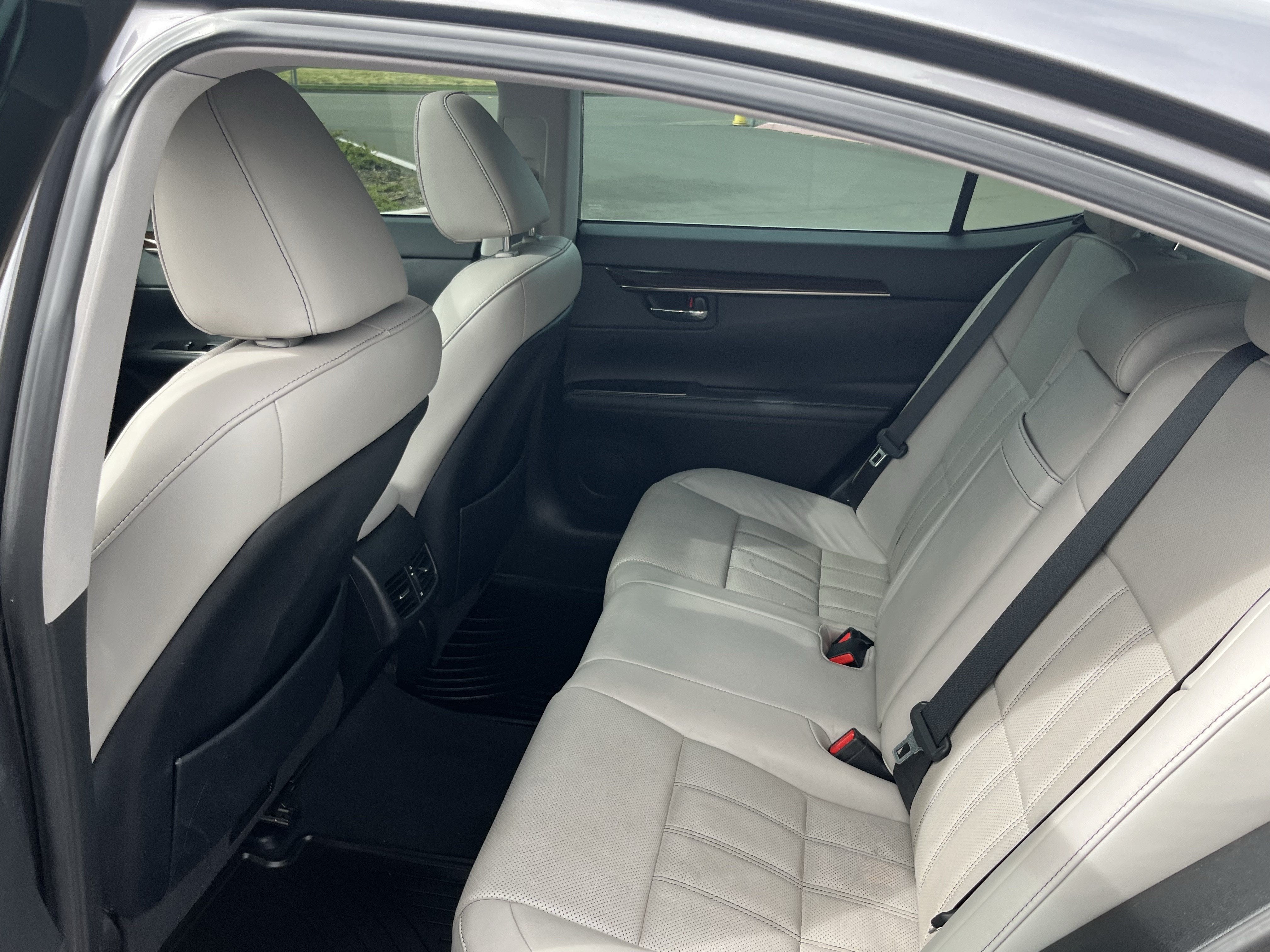 2016 Lexus ES 350 350