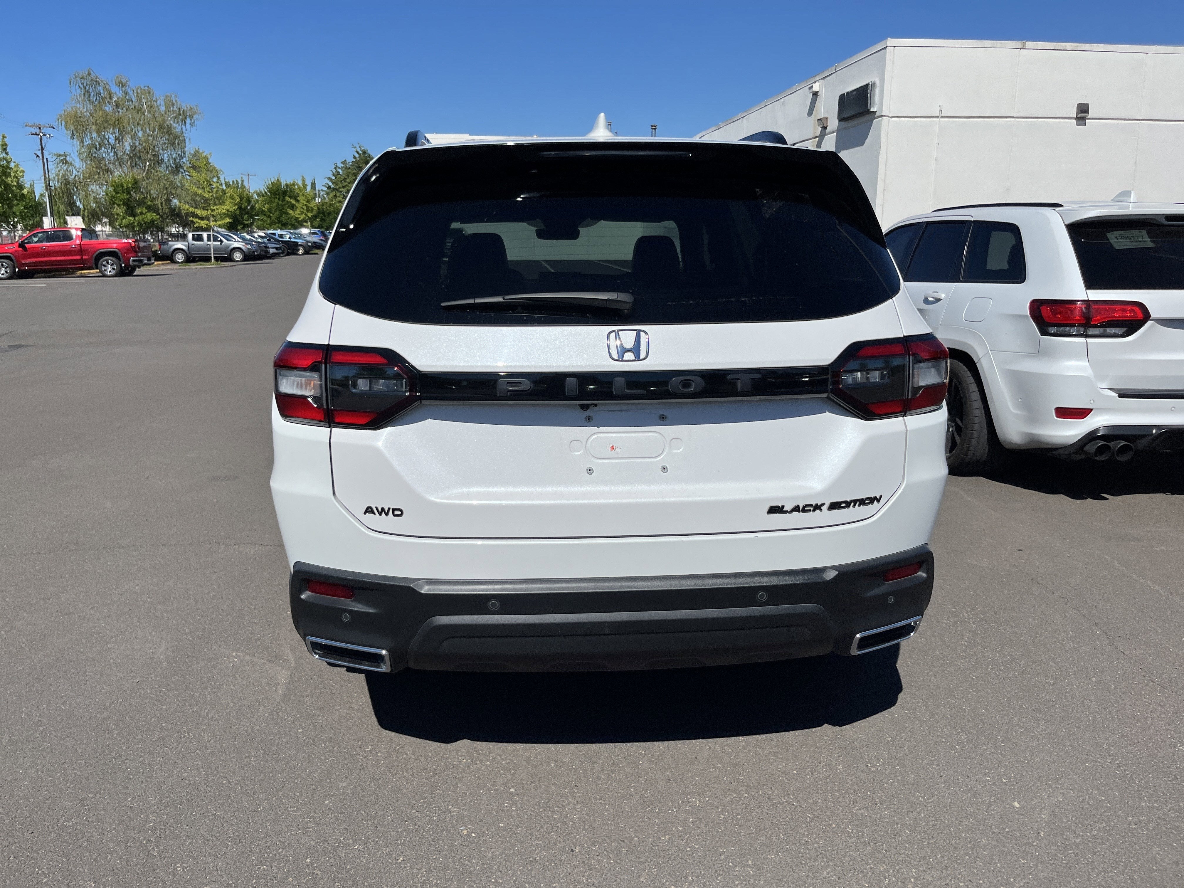 2025 Honda Pilot Black Edition