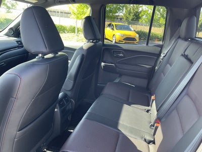 2023 Honda Ridgeline Black Edition
