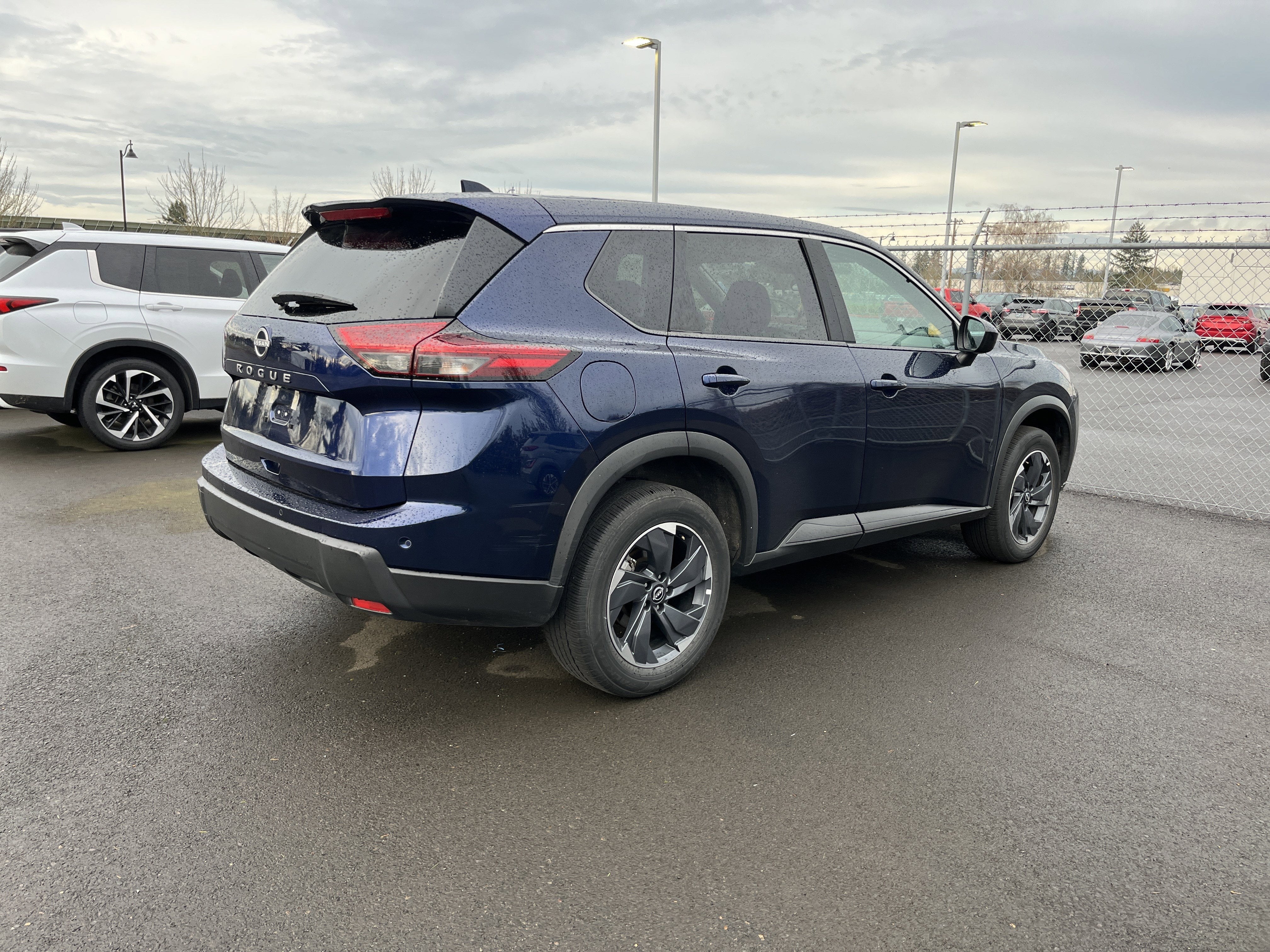 2025 Nissan Rogue SV