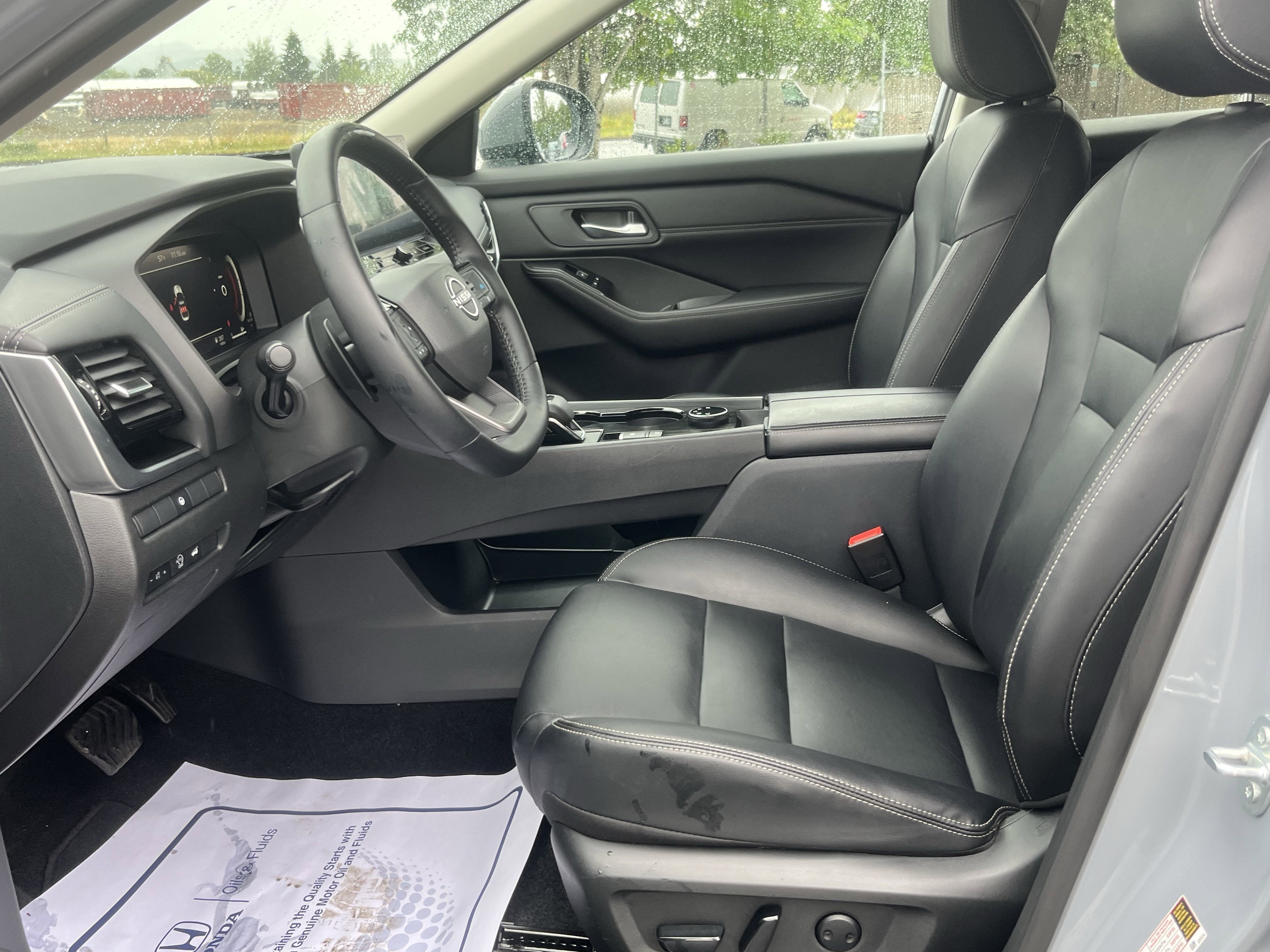 2025 Nissan Rogue SL