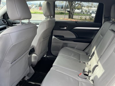 2018 Toyota Highlander SE