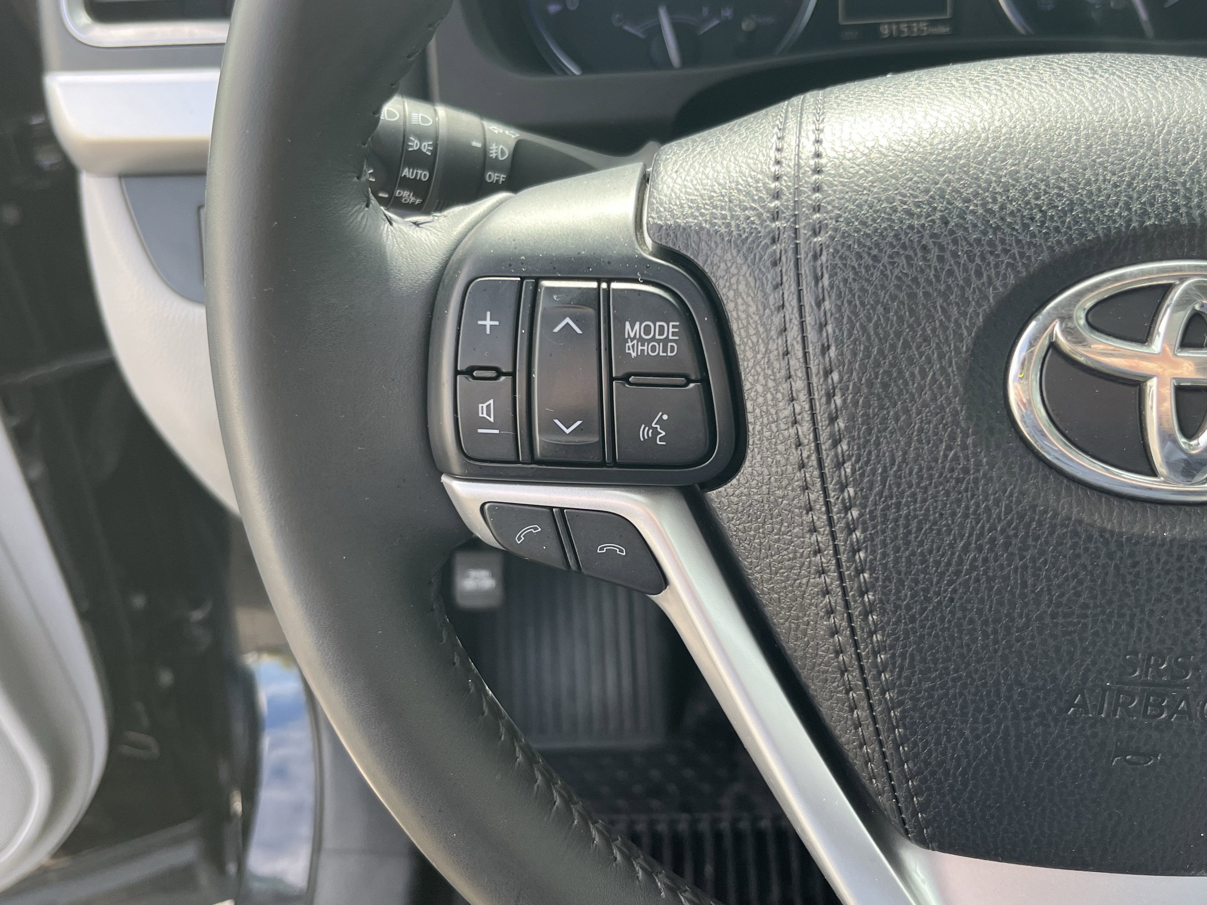 2018 Toyota Highlander SE