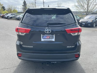 2018 Toyota Highlander SE