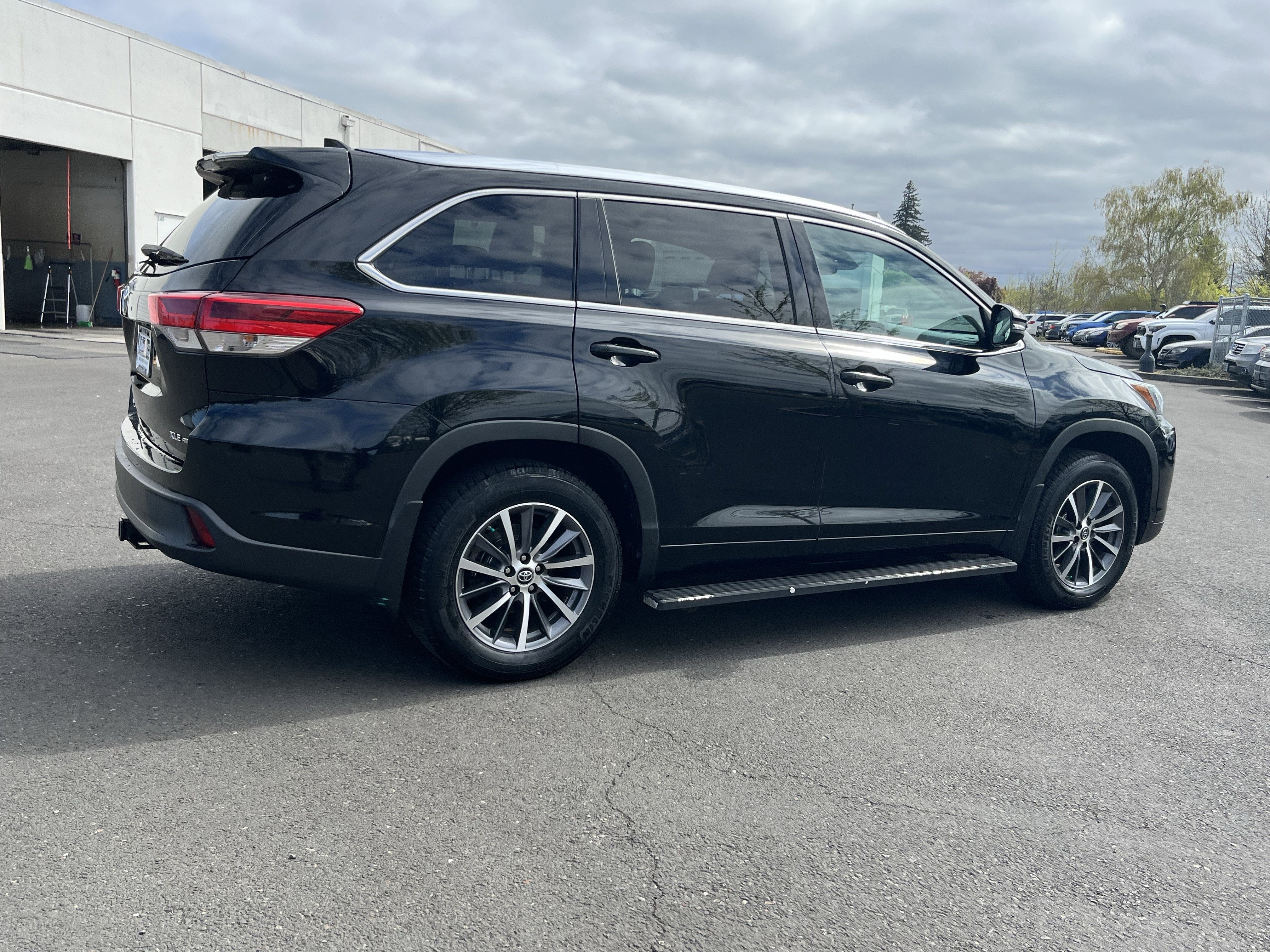 2018 Toyota Highlander SE