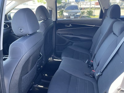 2020 Kia Sorento S V6