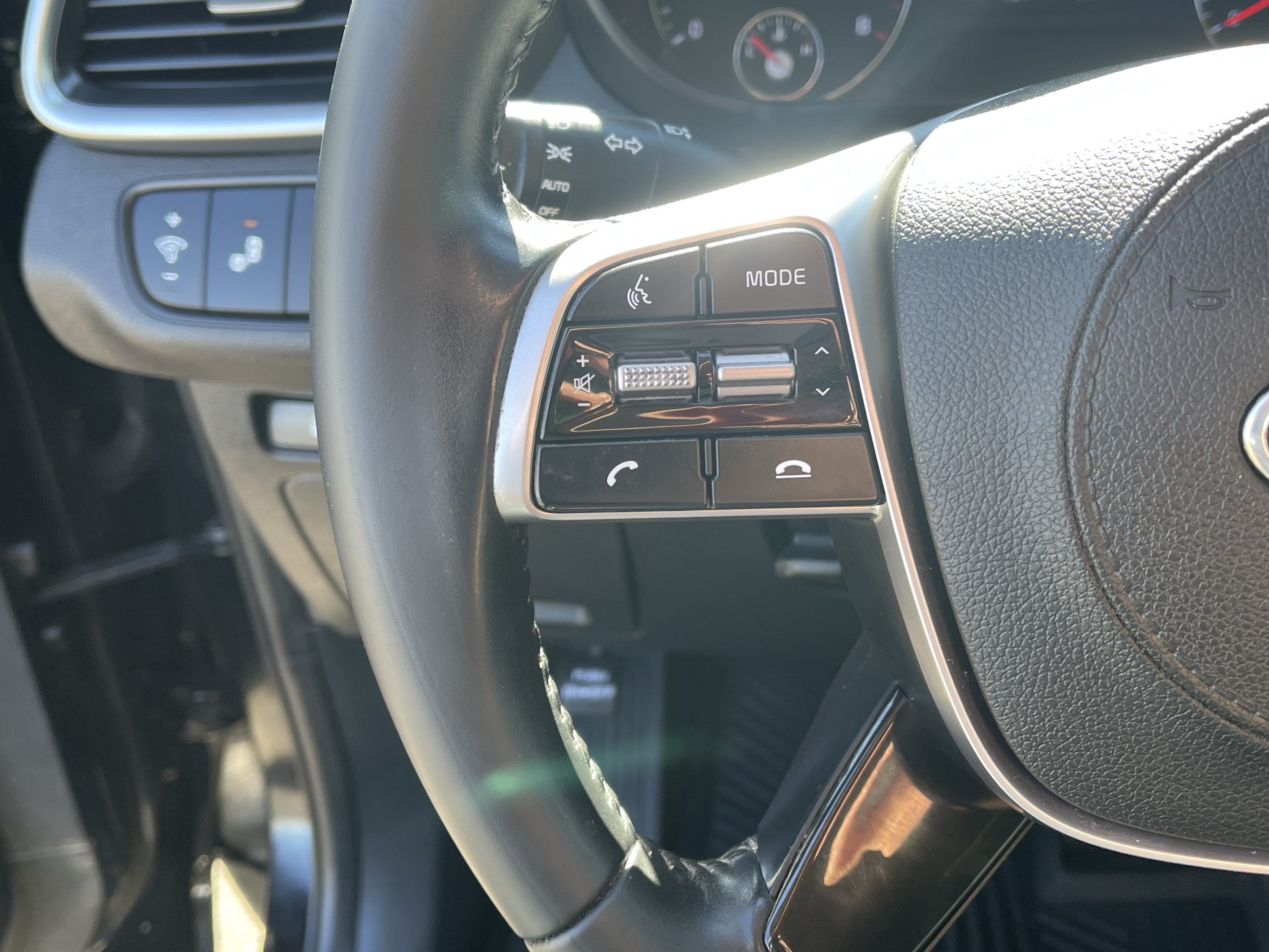 2020 Kia Sorento S V6