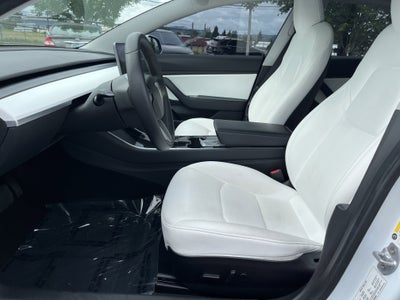 2019 Tesla Model 3 Mid Range