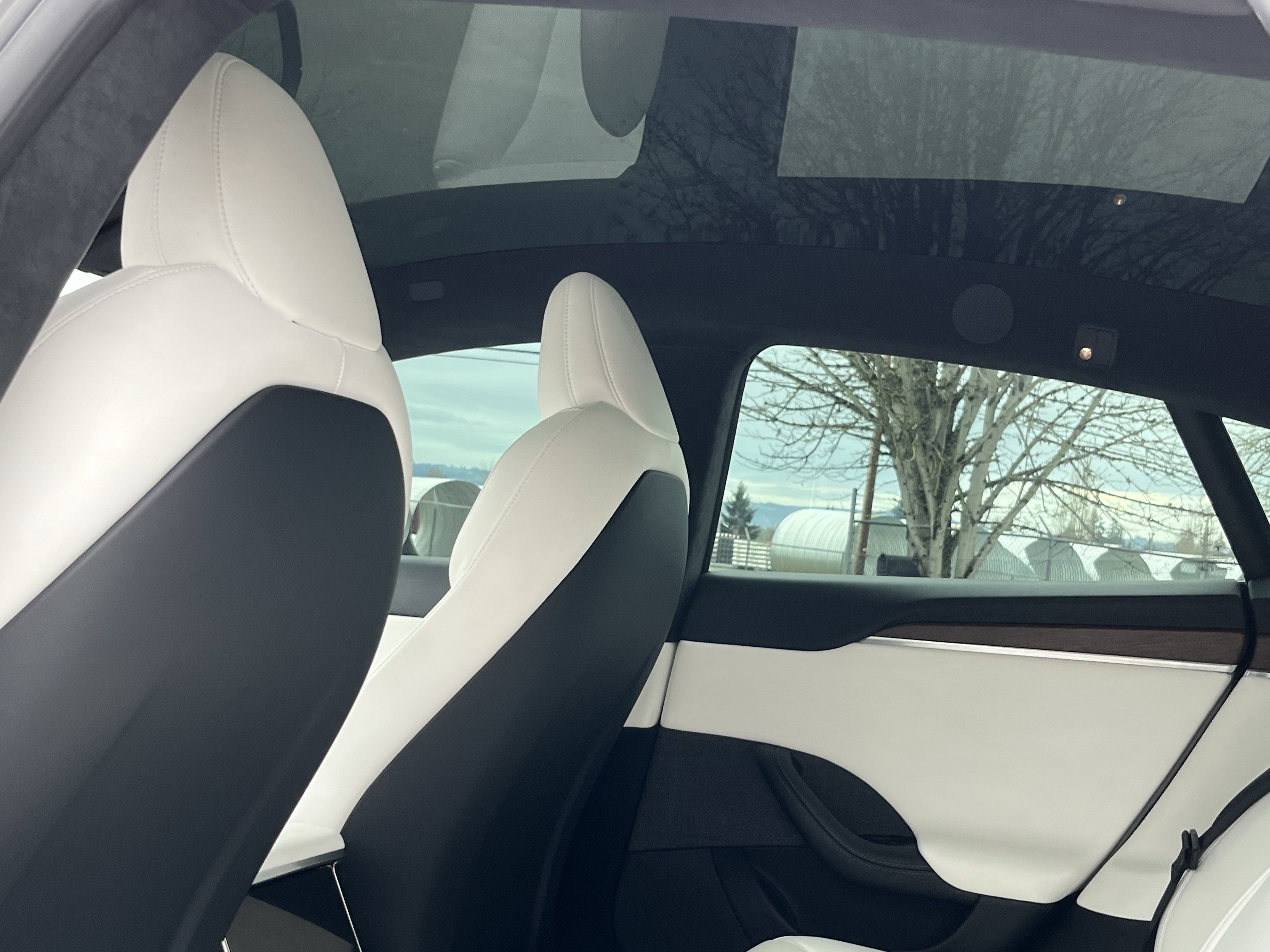 2022 Tesla Model S Base