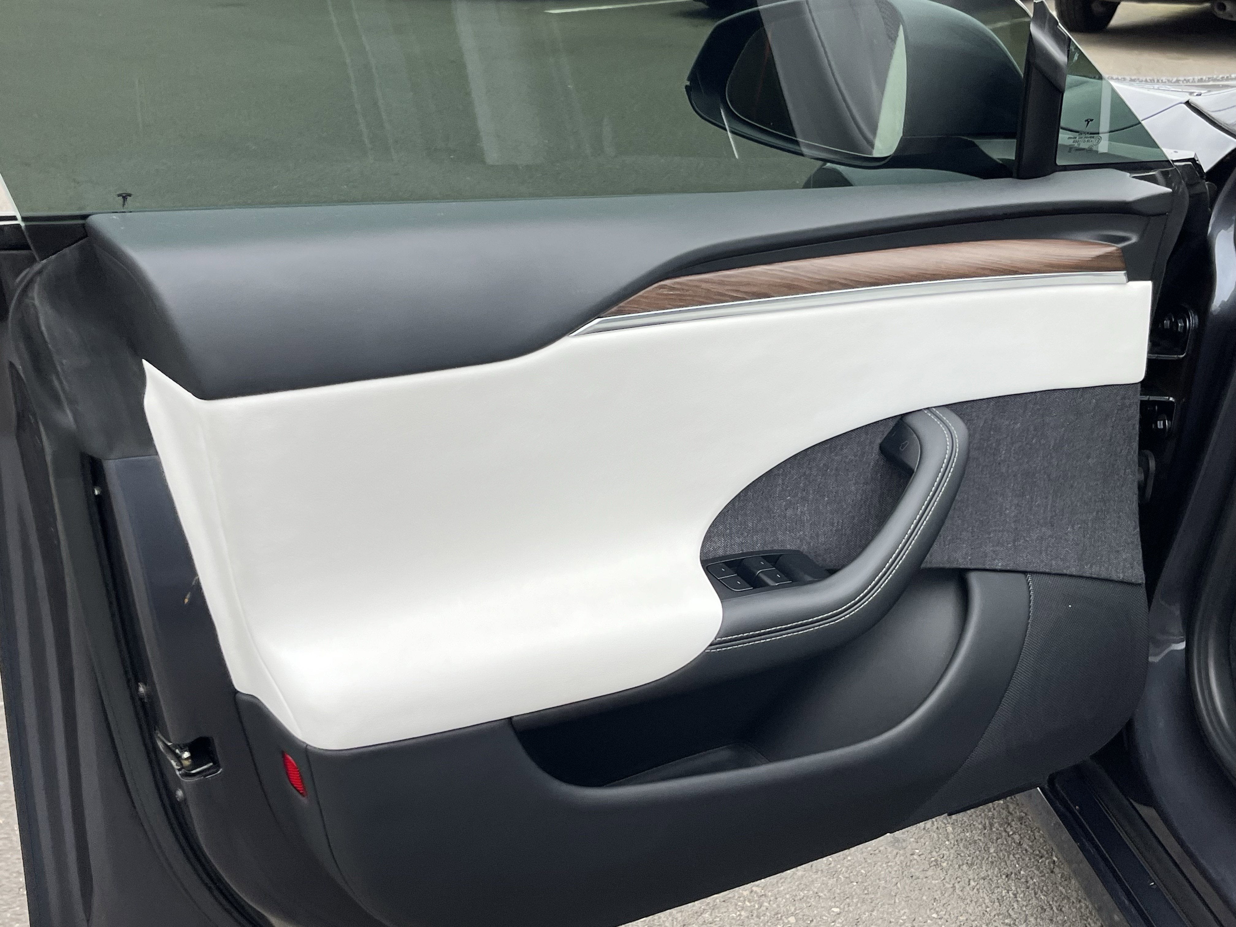 2022 Tesla Model S Base