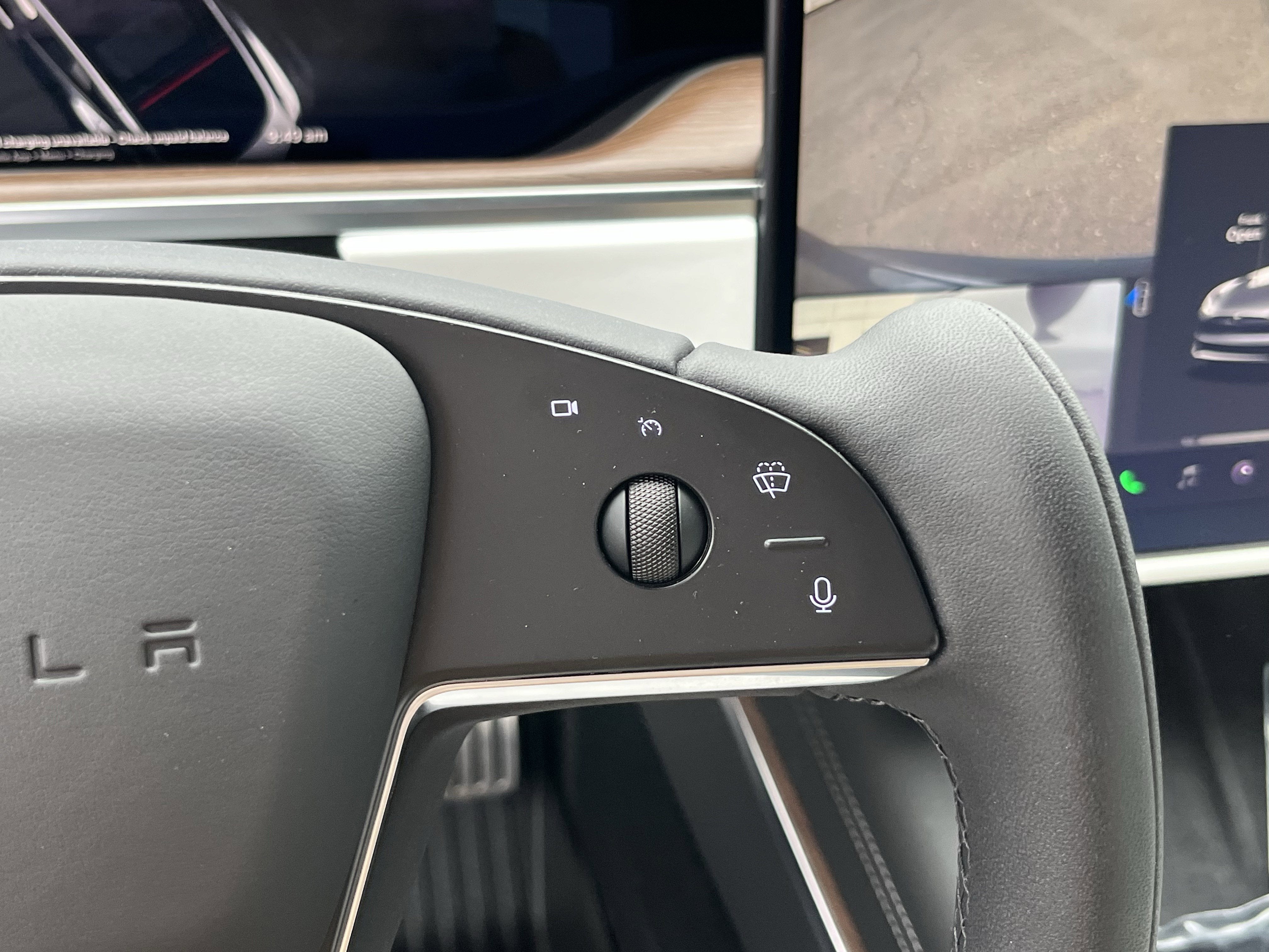 2022 Tesla Model S Base