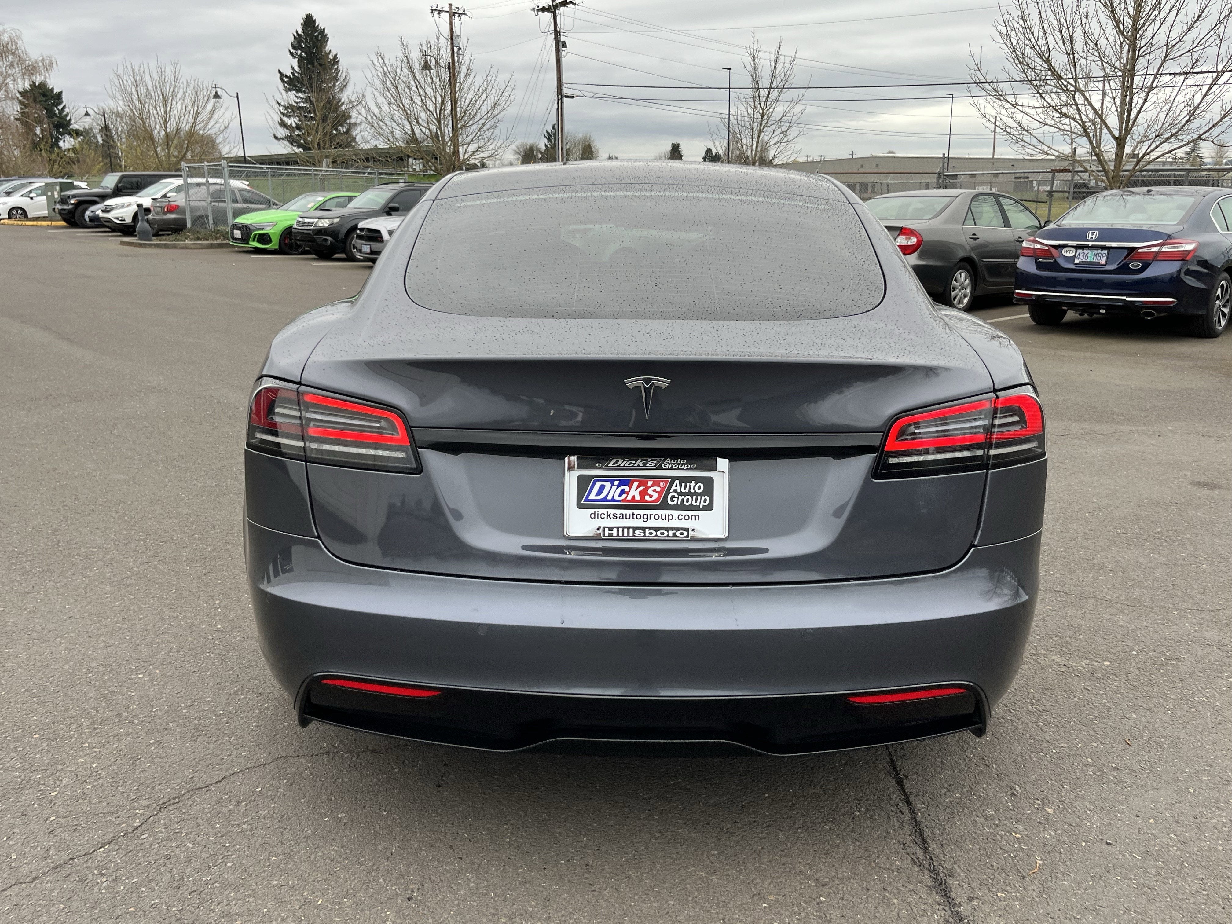 2022 Tesla Model S Base