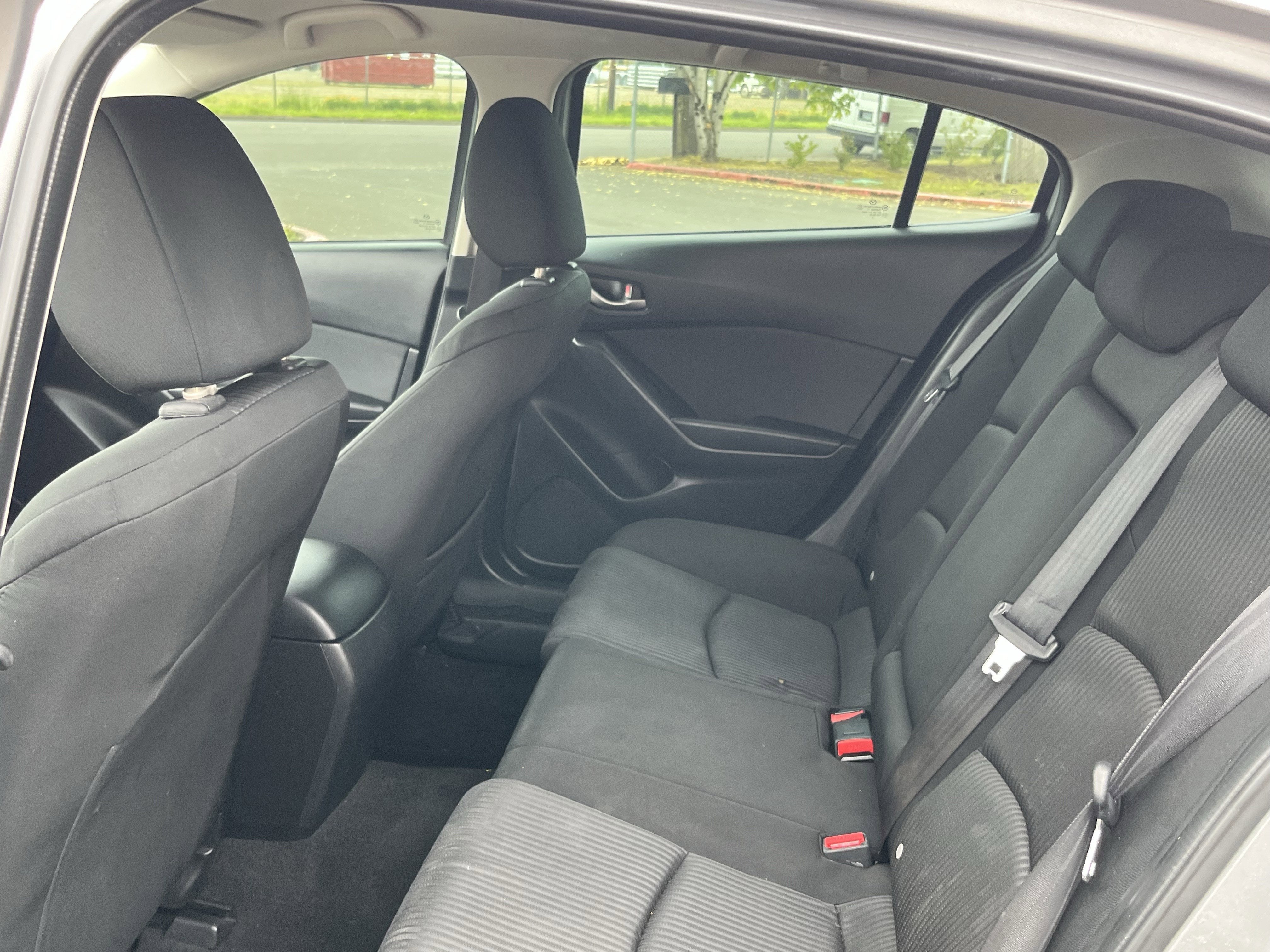 2015 Mazda Mazda3 i Touring