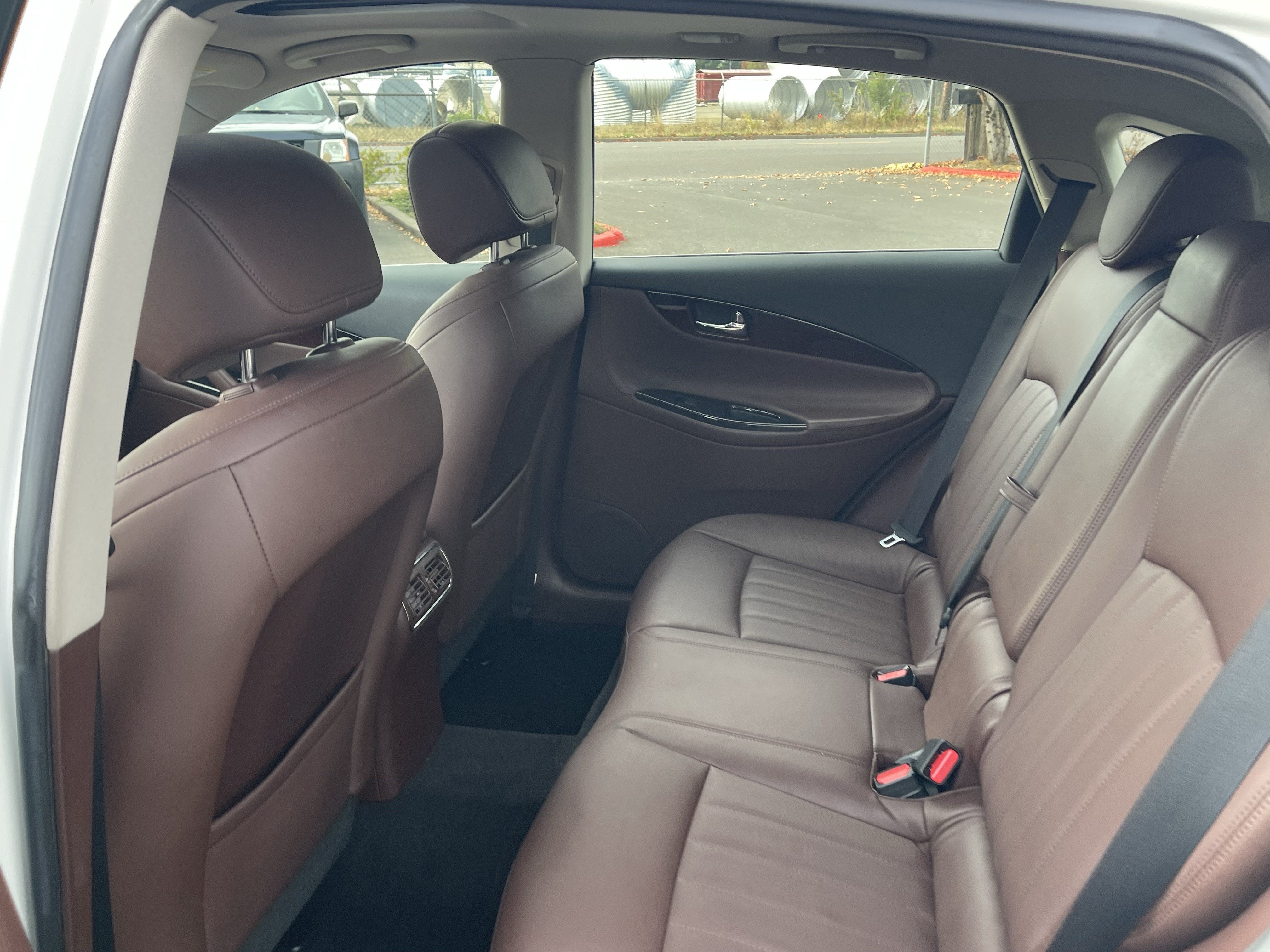 2017 INFINITI QX50 Base