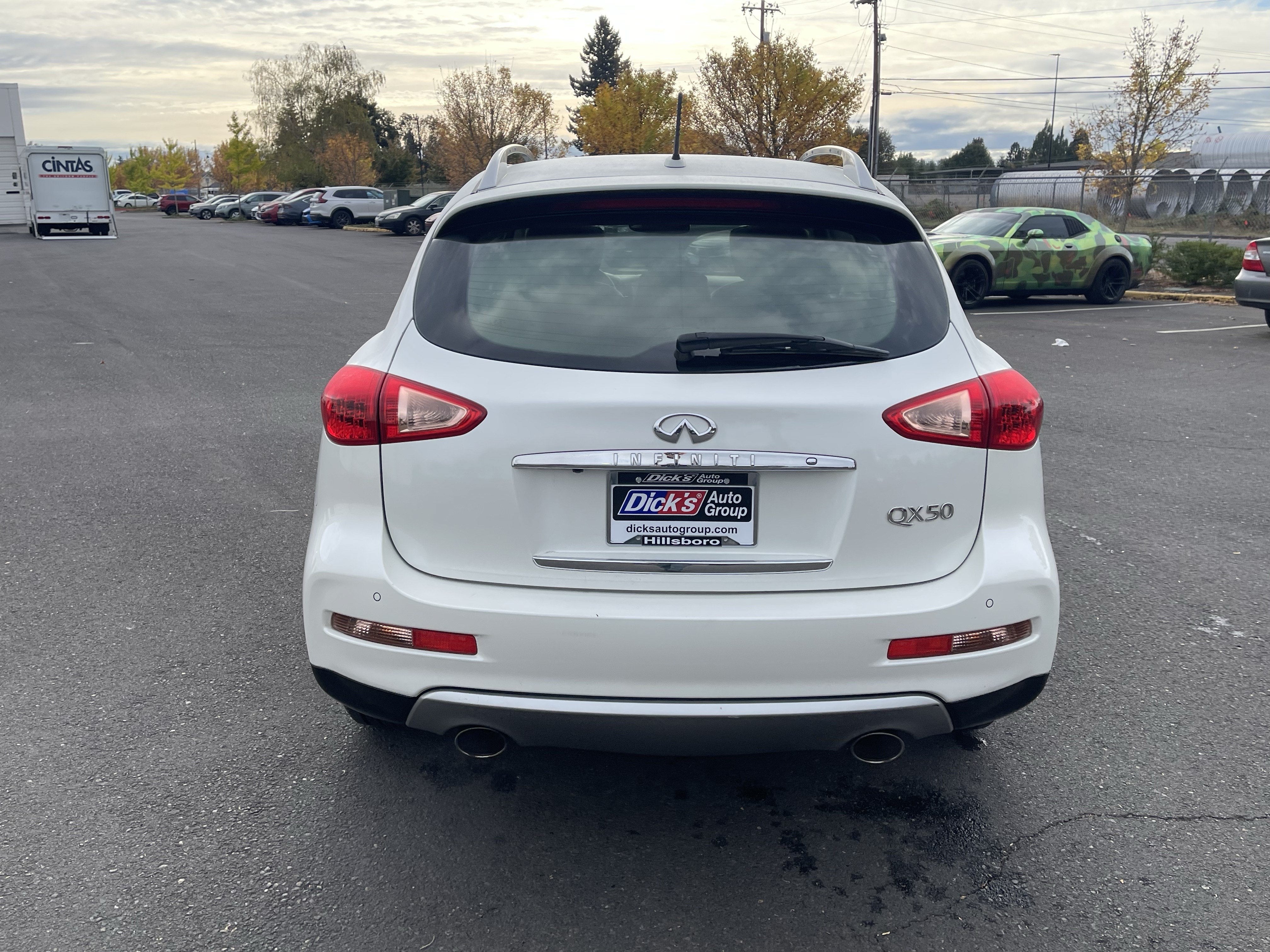 2017 INFINITI QX50 Base