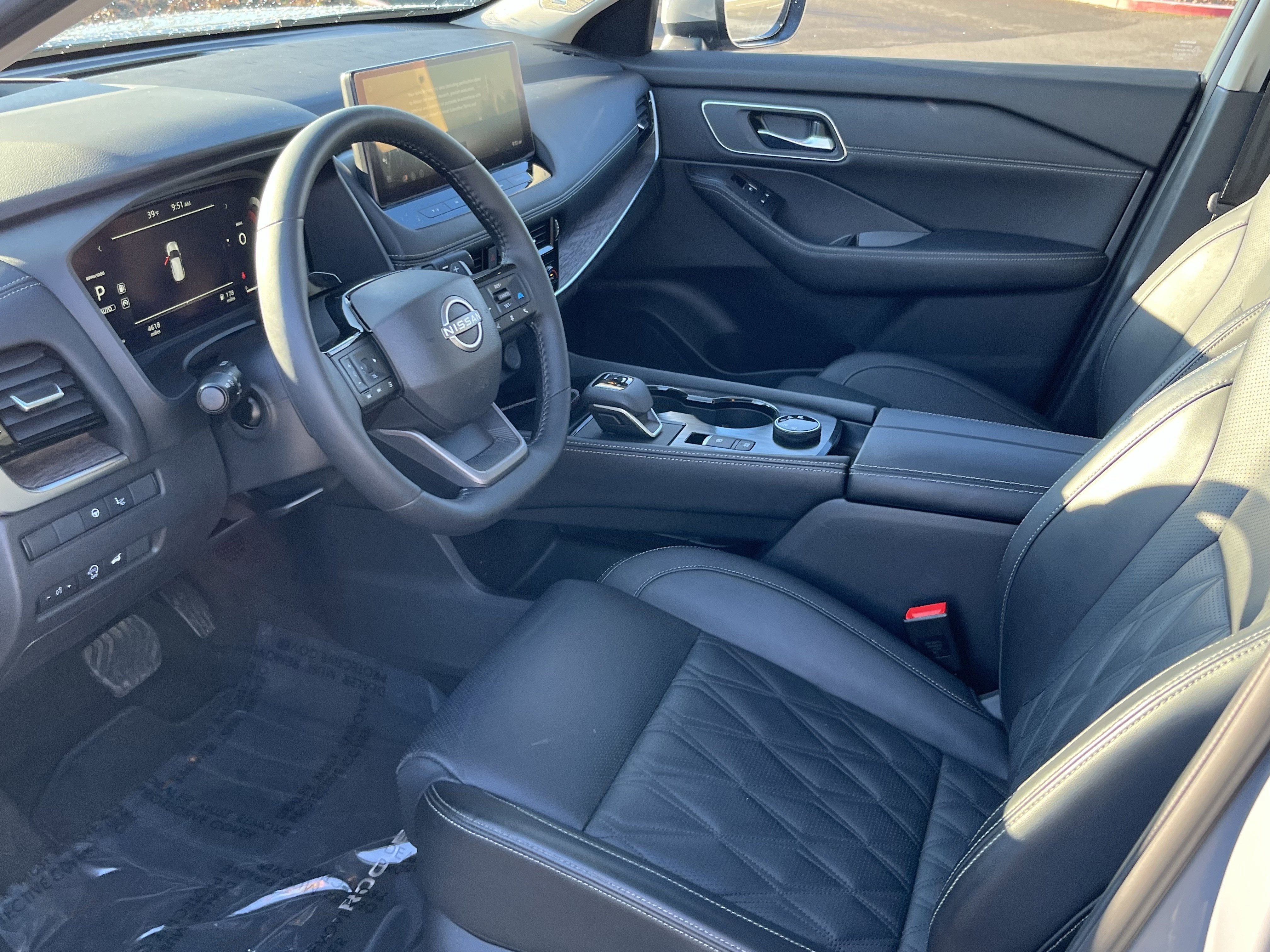 2025 Nissan Rogue Platinum