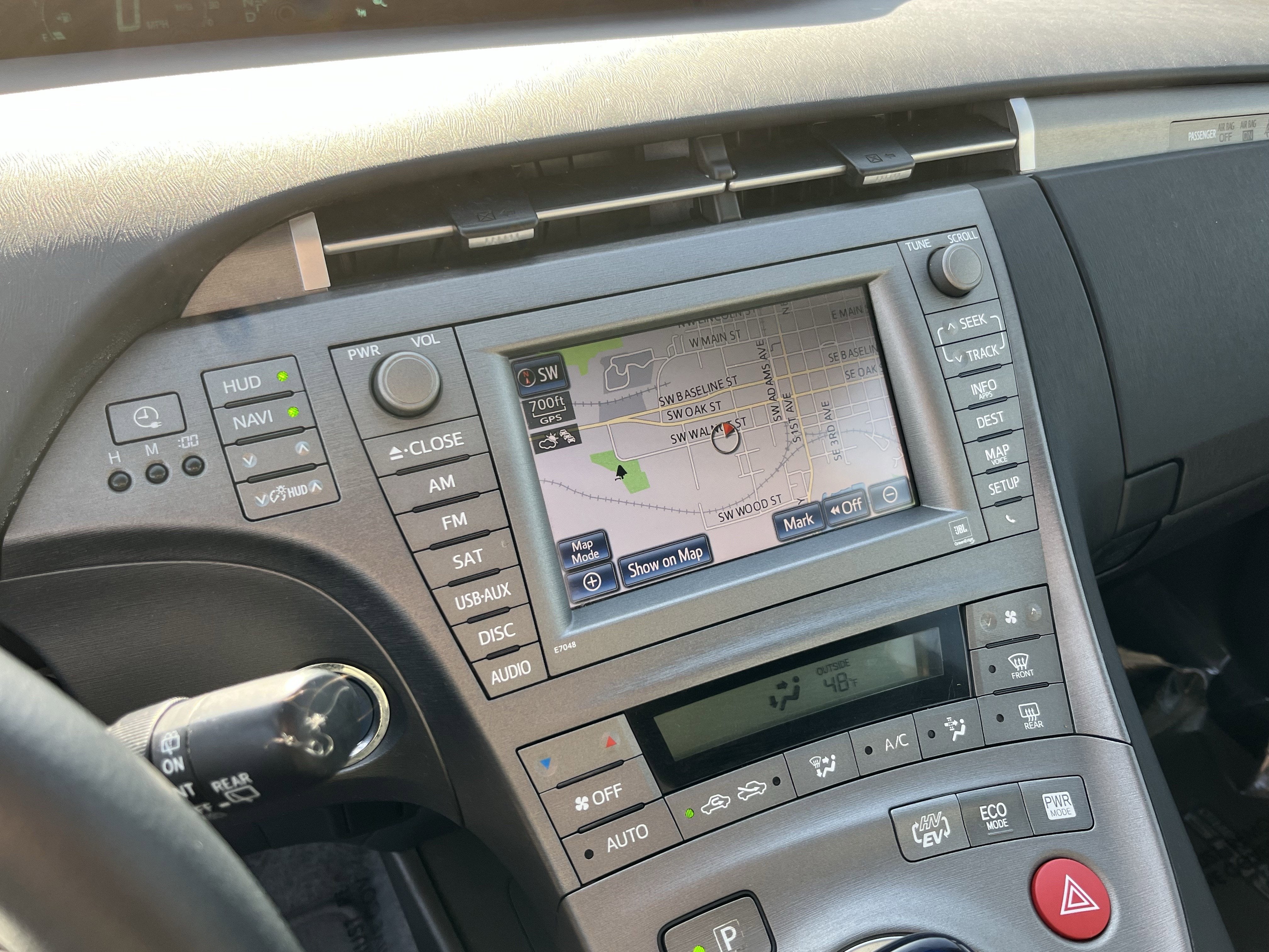 2014 Toyota Prius Plug-In Advanced