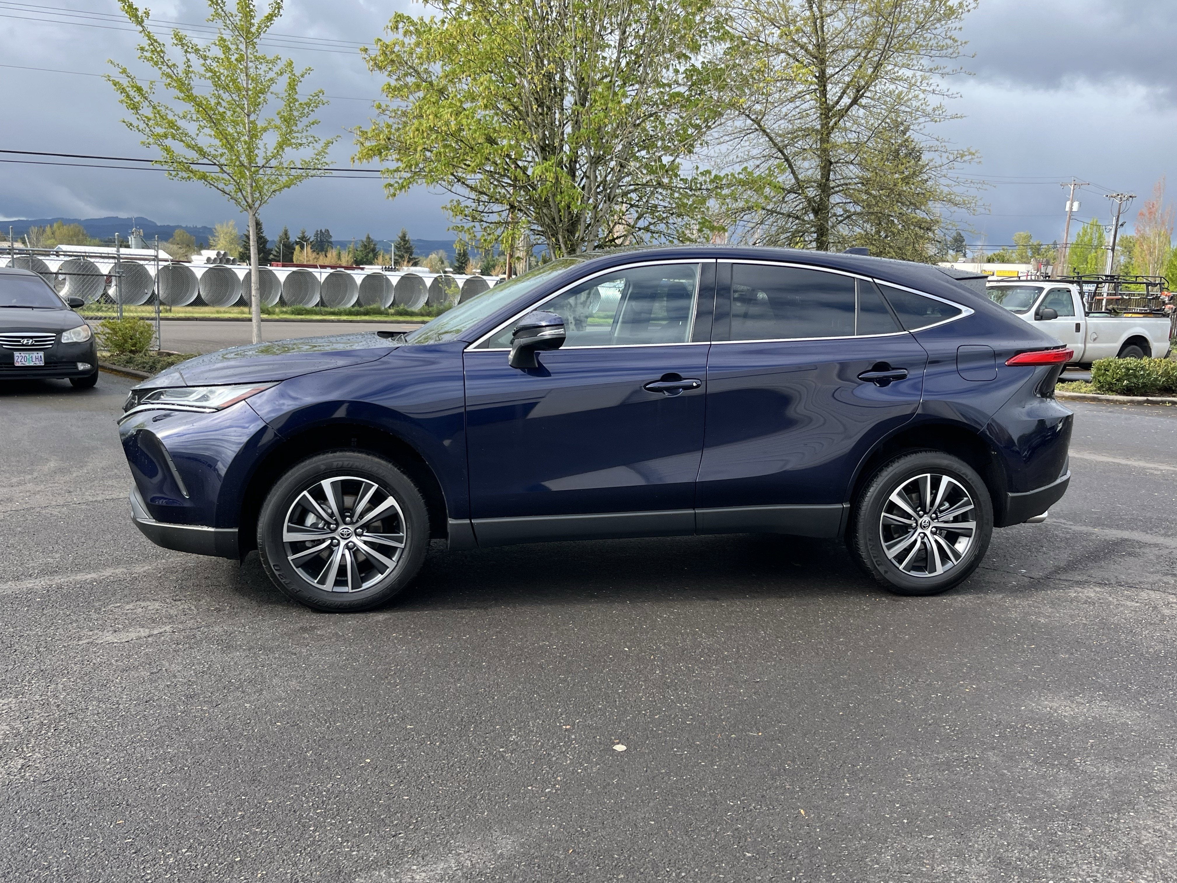 2024 Toyota Venza LE