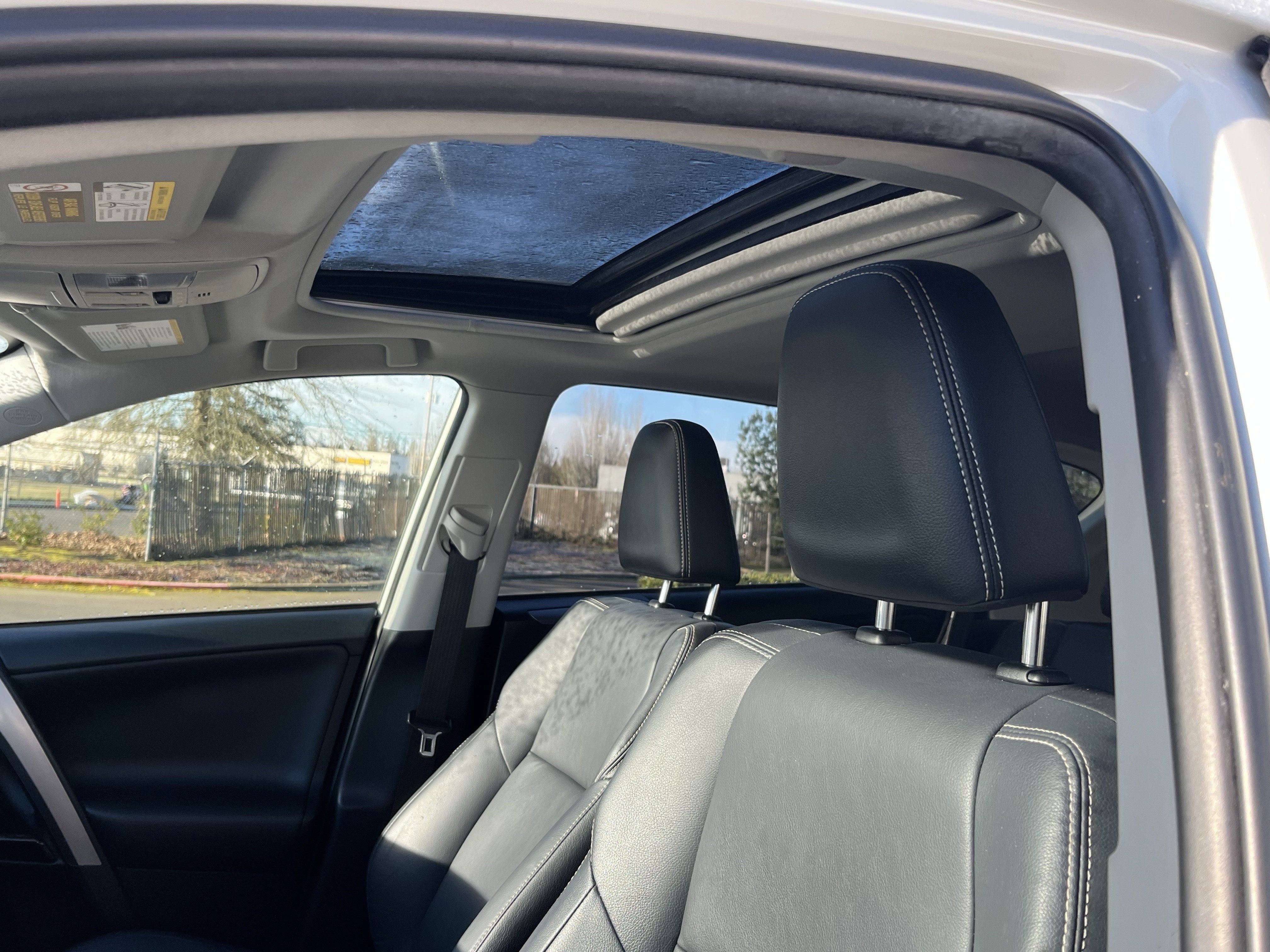 2017 Toyota RAV4 Hybrid Limited