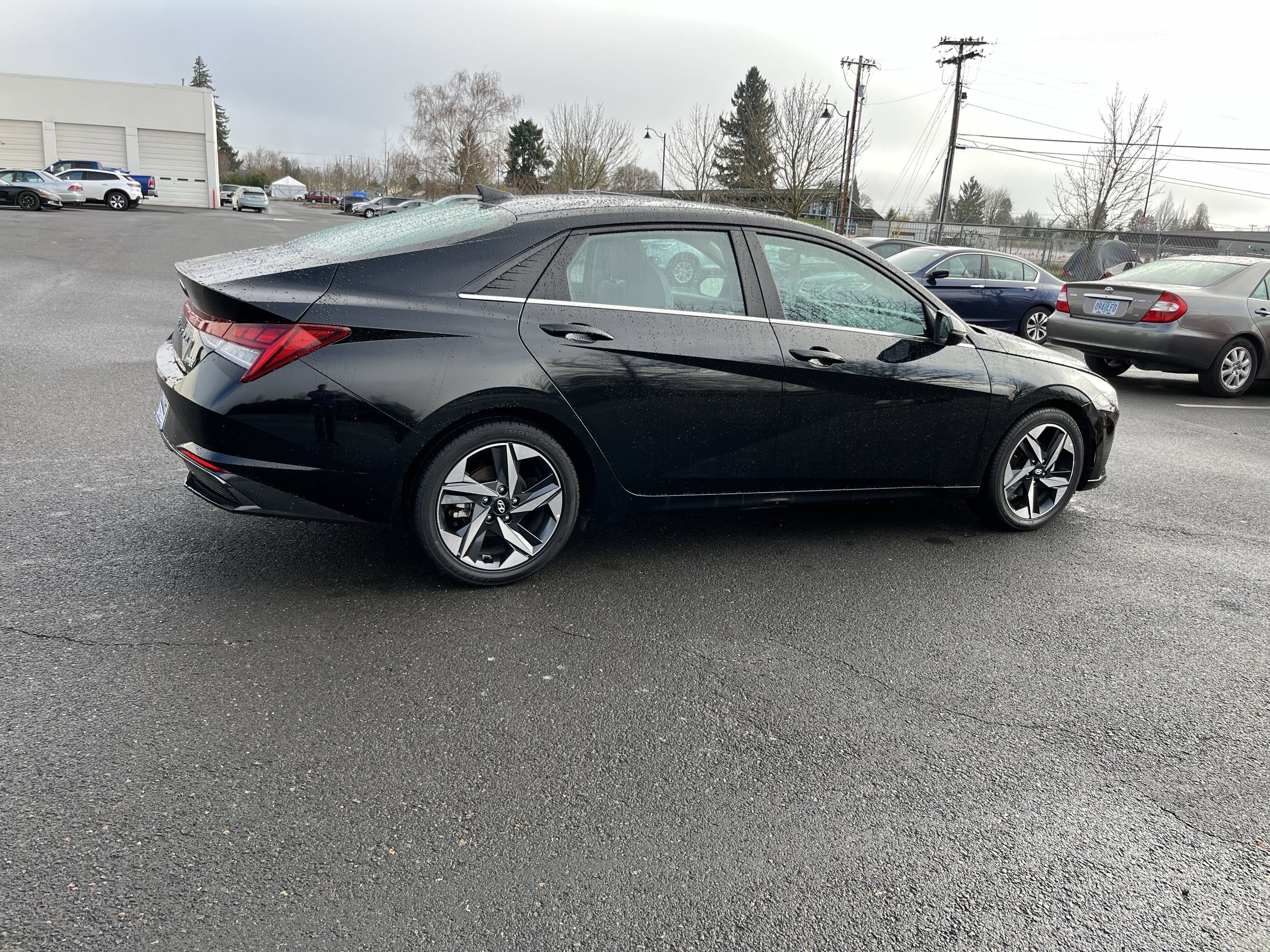 2023 Hyundai Elantra Hybrid Limited