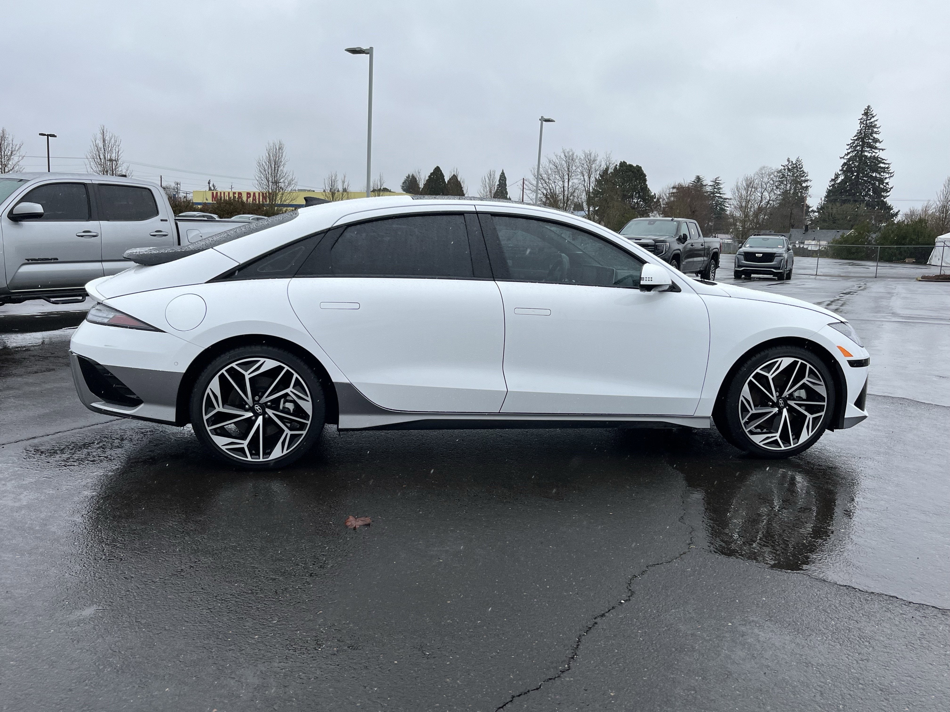 2024 Hyundai IONIQ 6 Limited