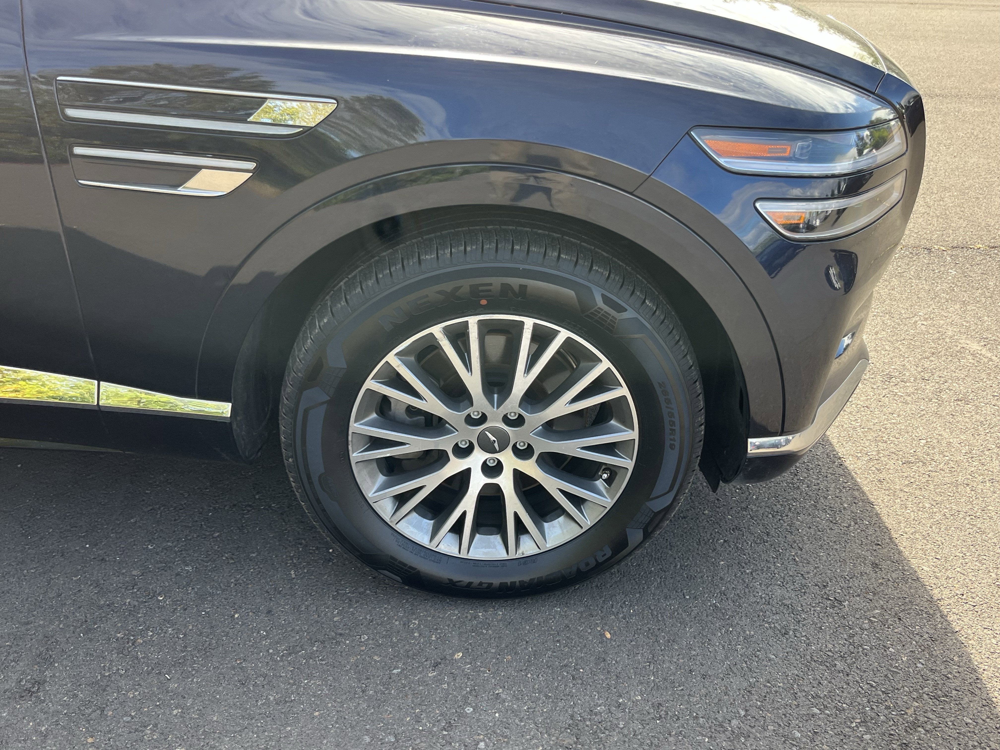 2024 Genesis GV80 2.5T