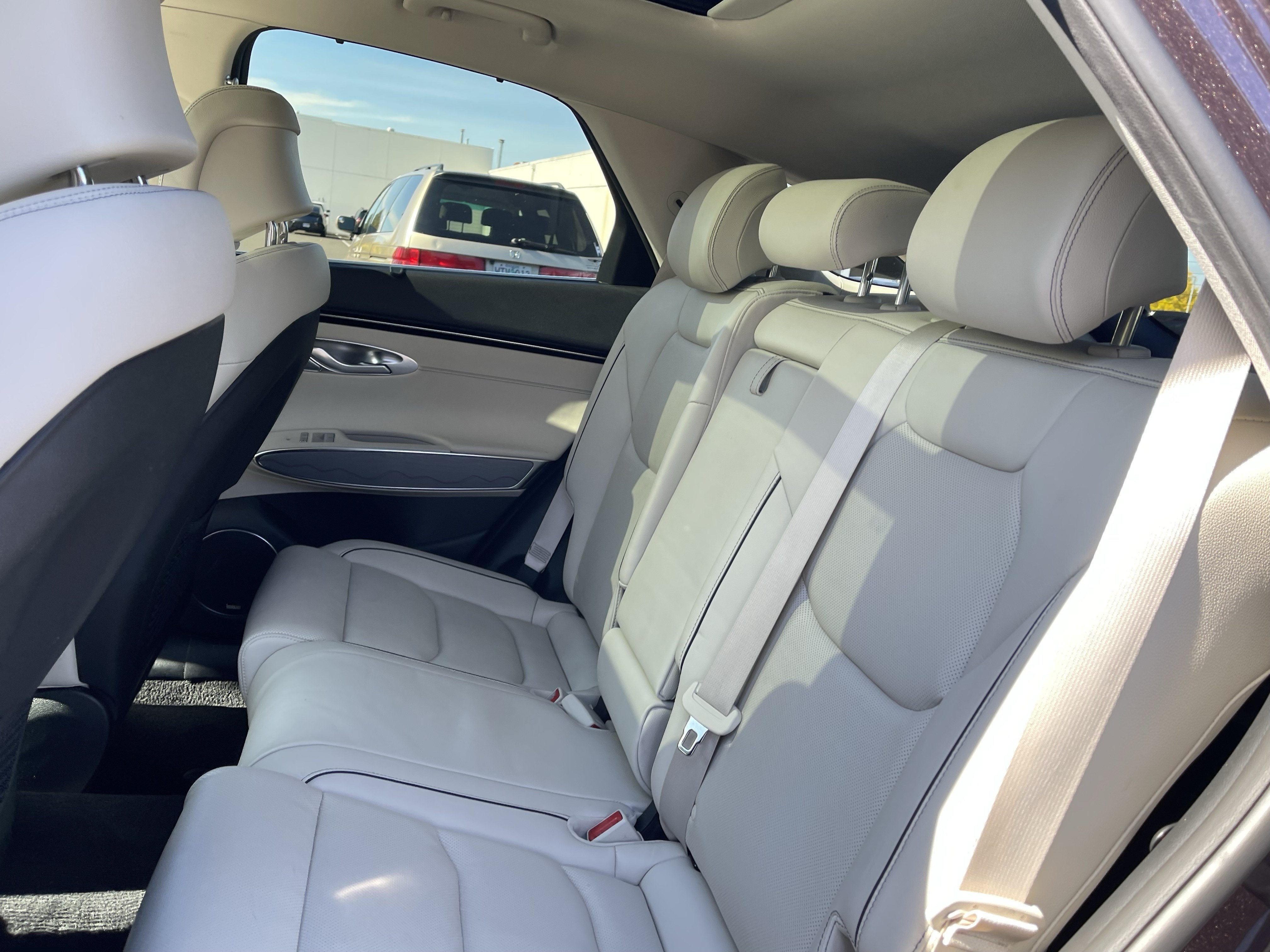 2022 Genesis GV70 2.5T