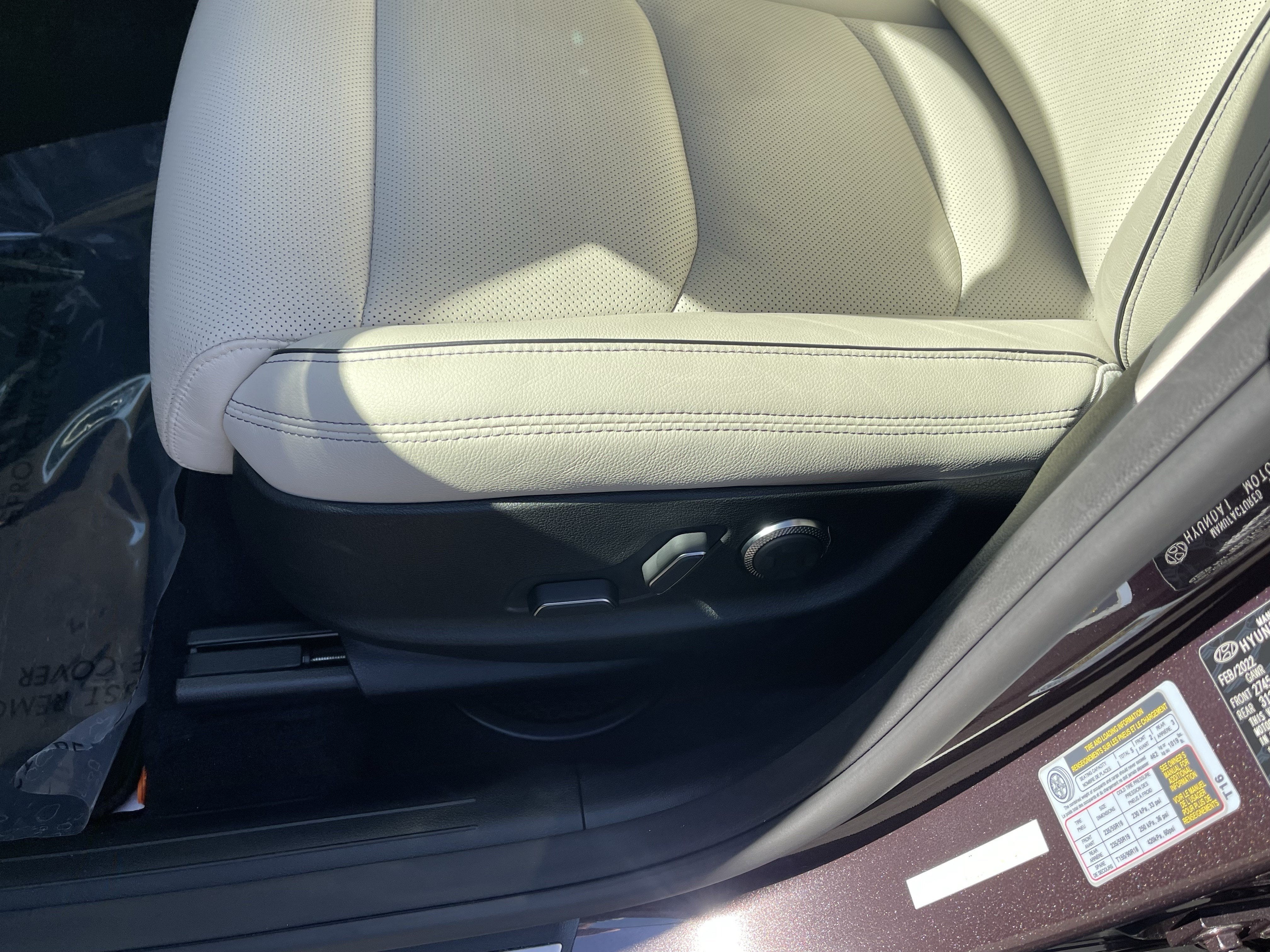 2022 Genesis GV70 2.5T
