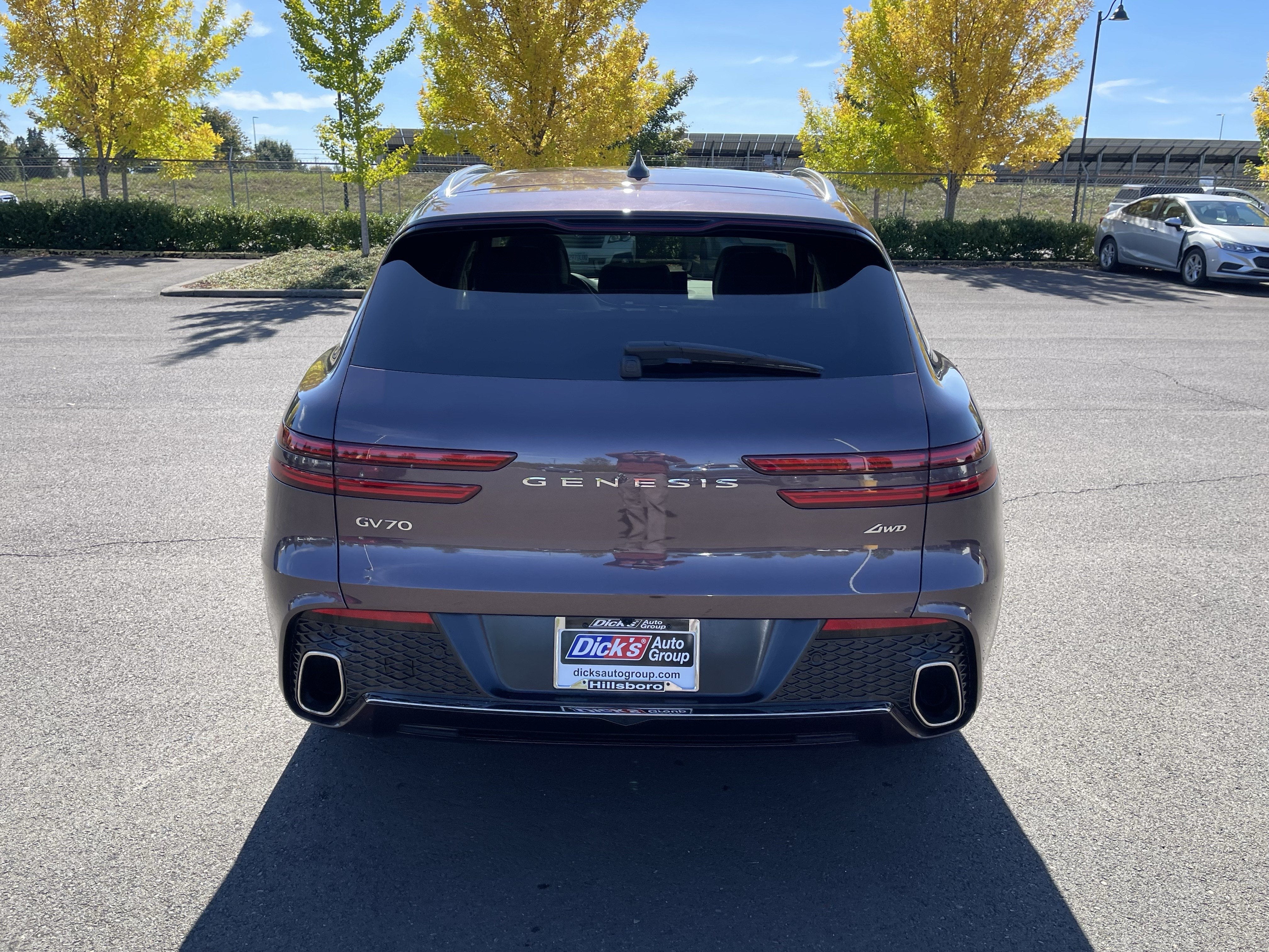 2022 Genesis GV70 2.5T