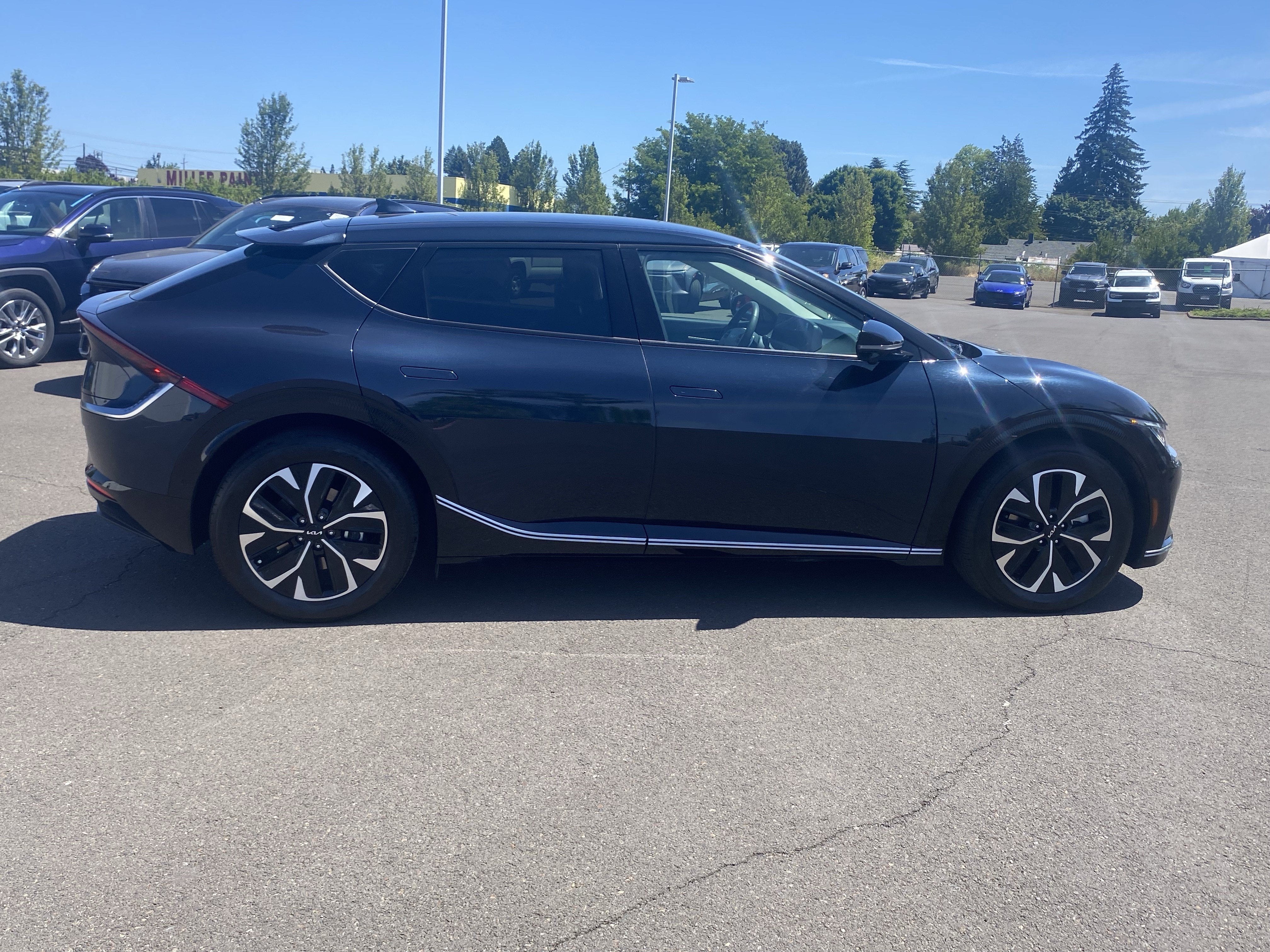 2024 Kia EV6 Wind