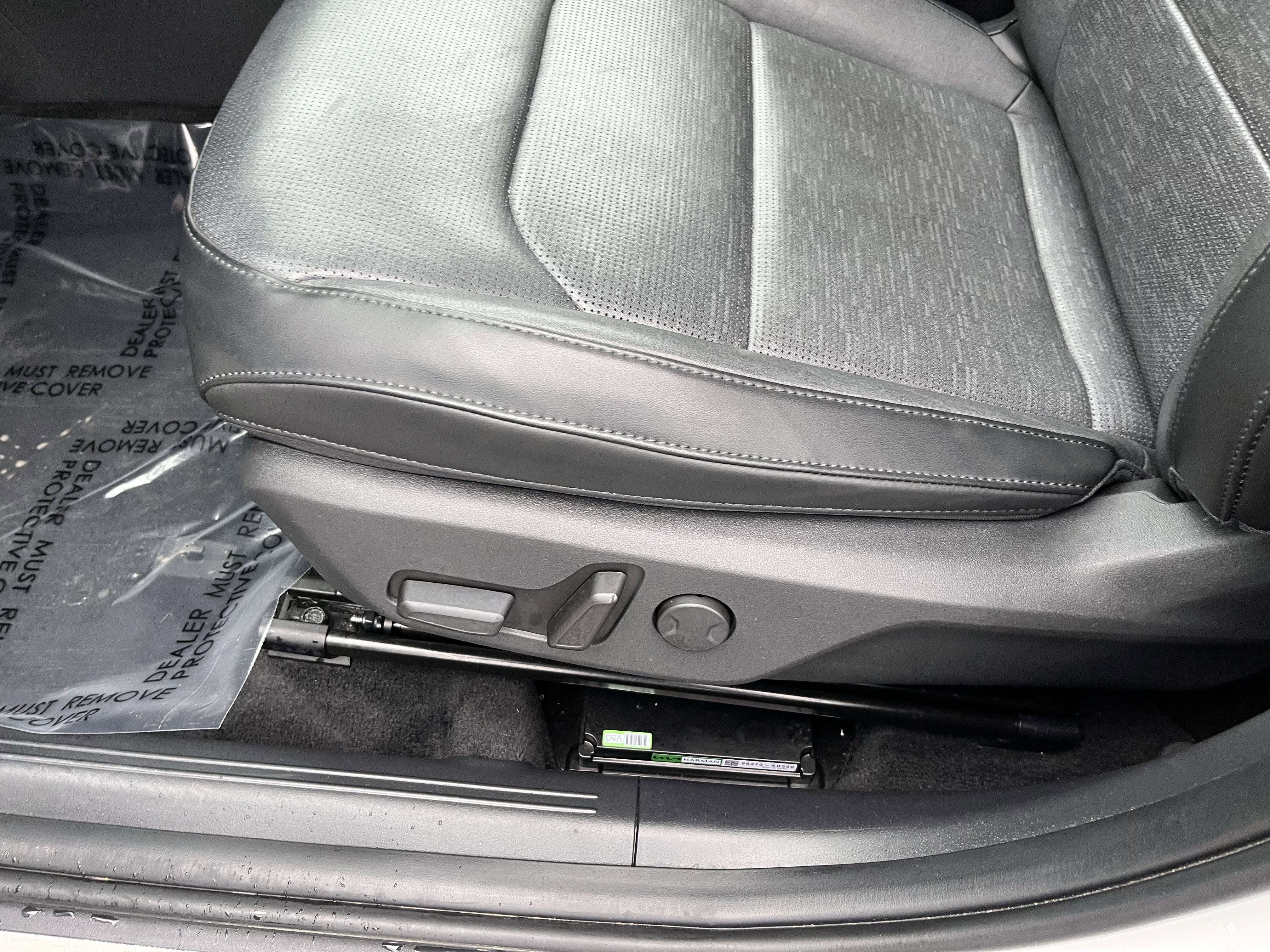 2023 Kia Niro EV Wave