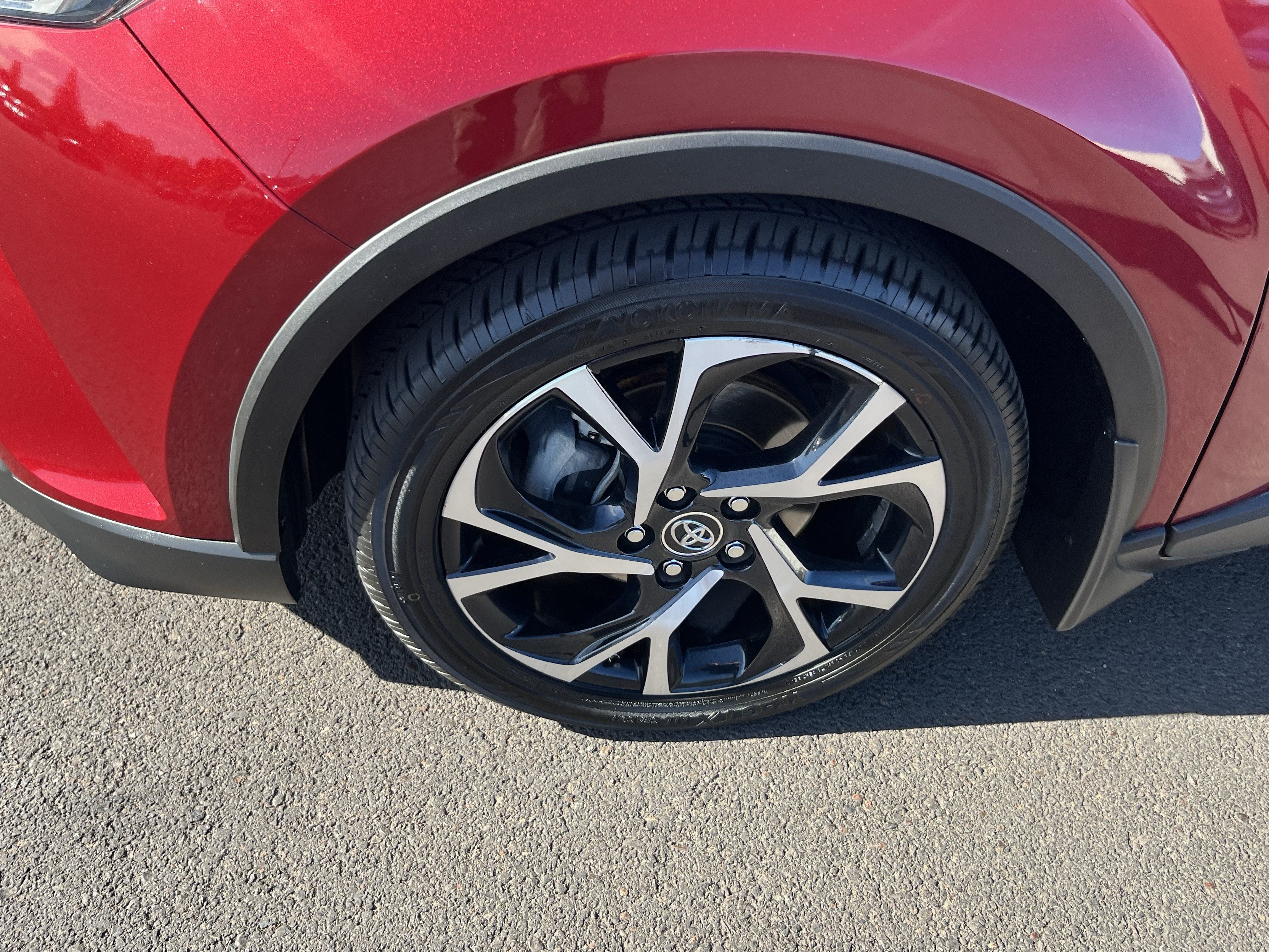 2018 Toyota C-HR XLE