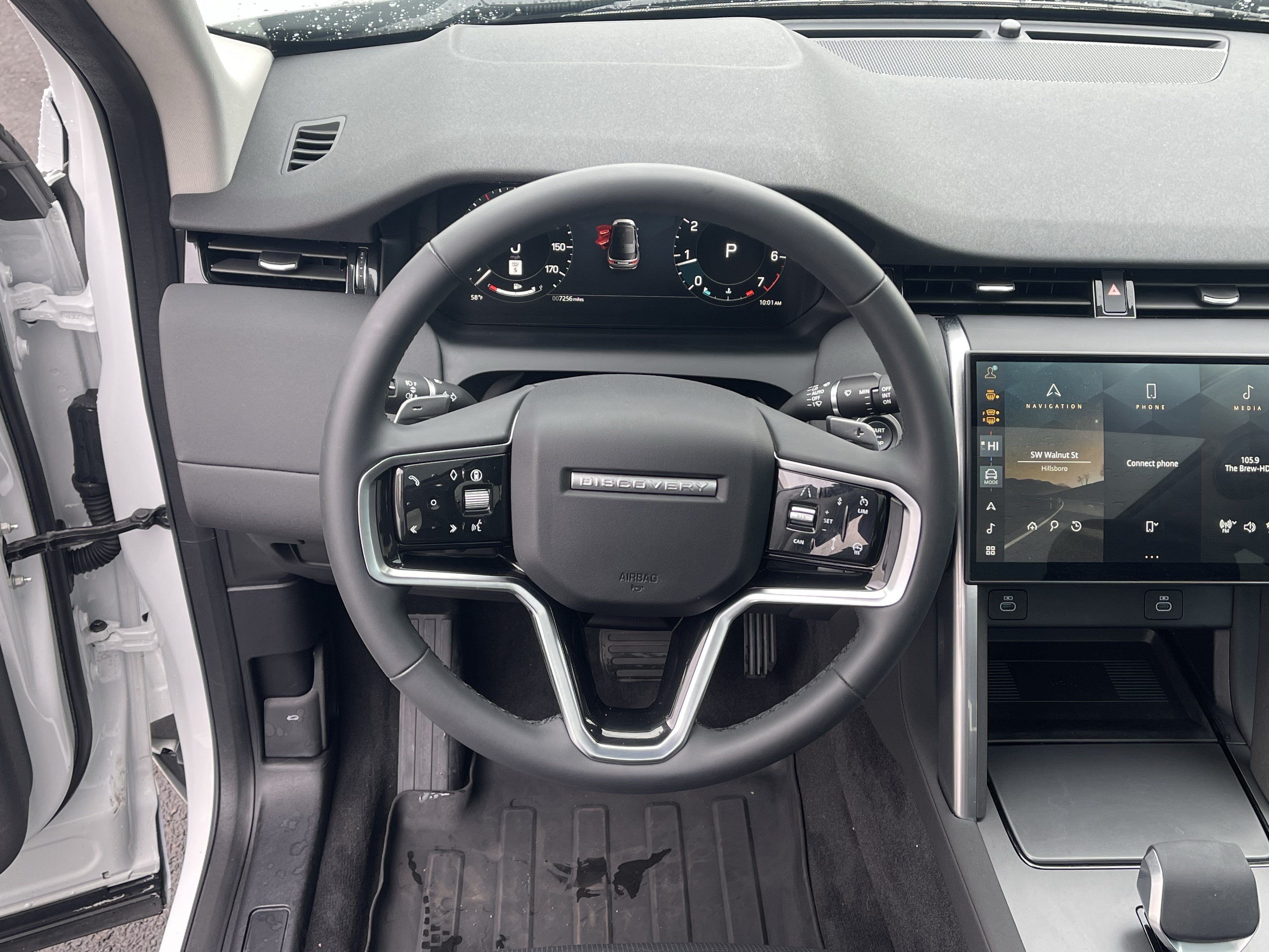 2025 Land Rover Discovery Sport S