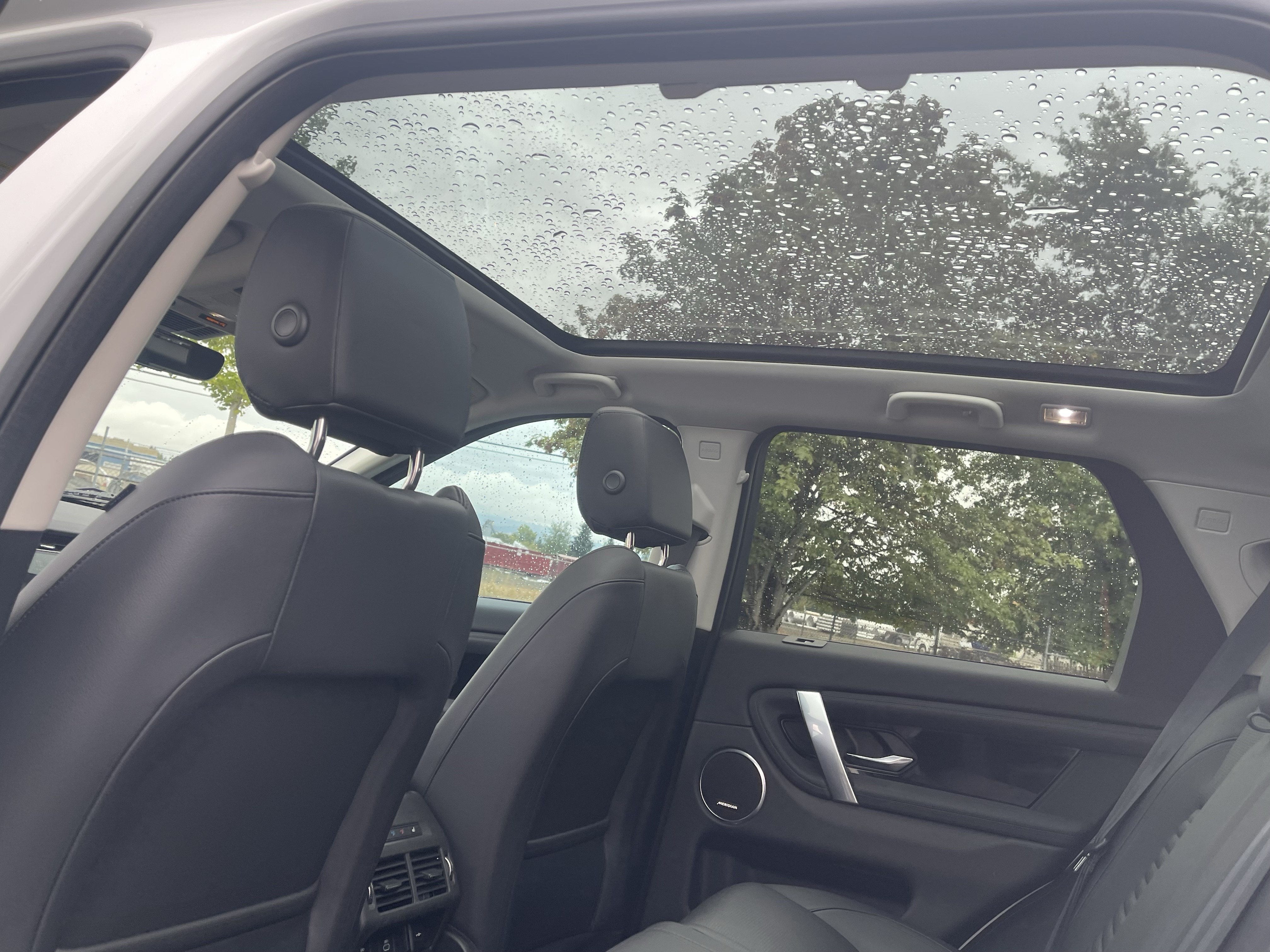 2025 Land Rover Discovery Sport S