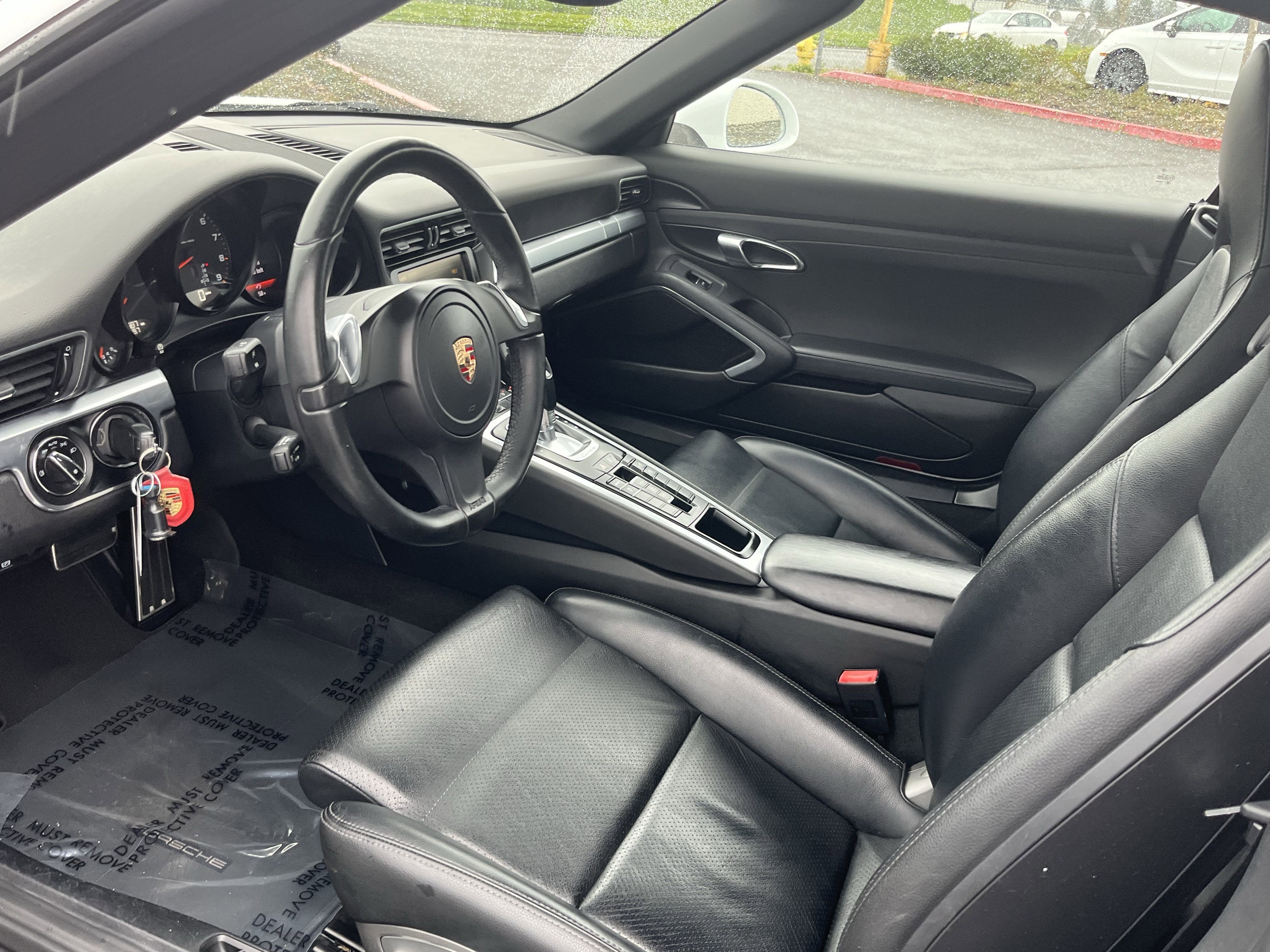 2015 Porsche 911 Carrera