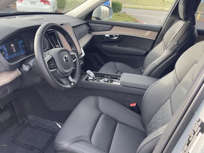 2026 Volvo XC90 Plus