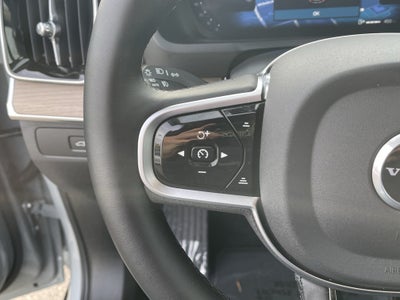 2026 Volvo XC90 Plus