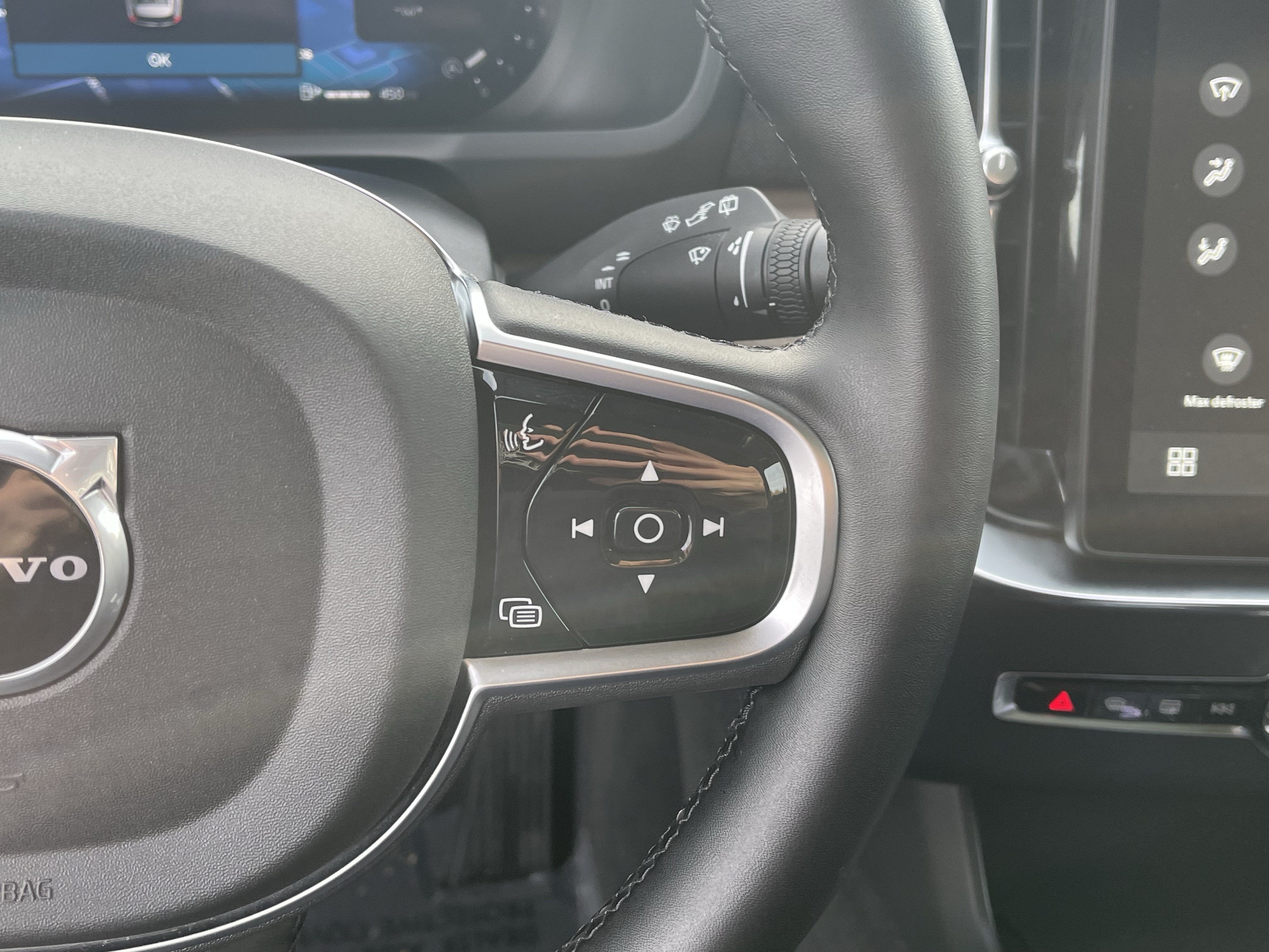 2026 Volvo XC90 Plus