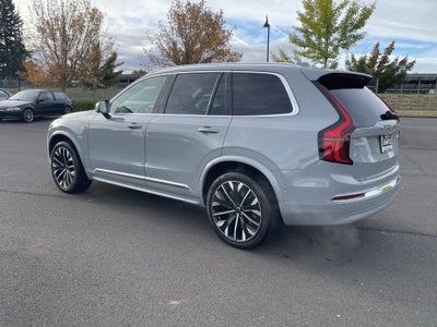 2026 Volvo XC90 Plus