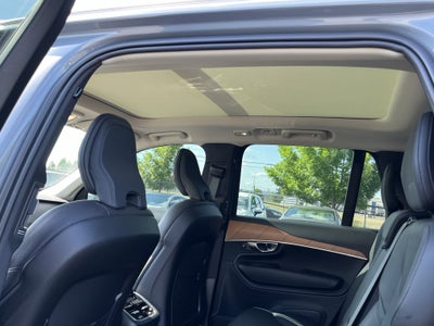 2023 Volvo XC90 Plus