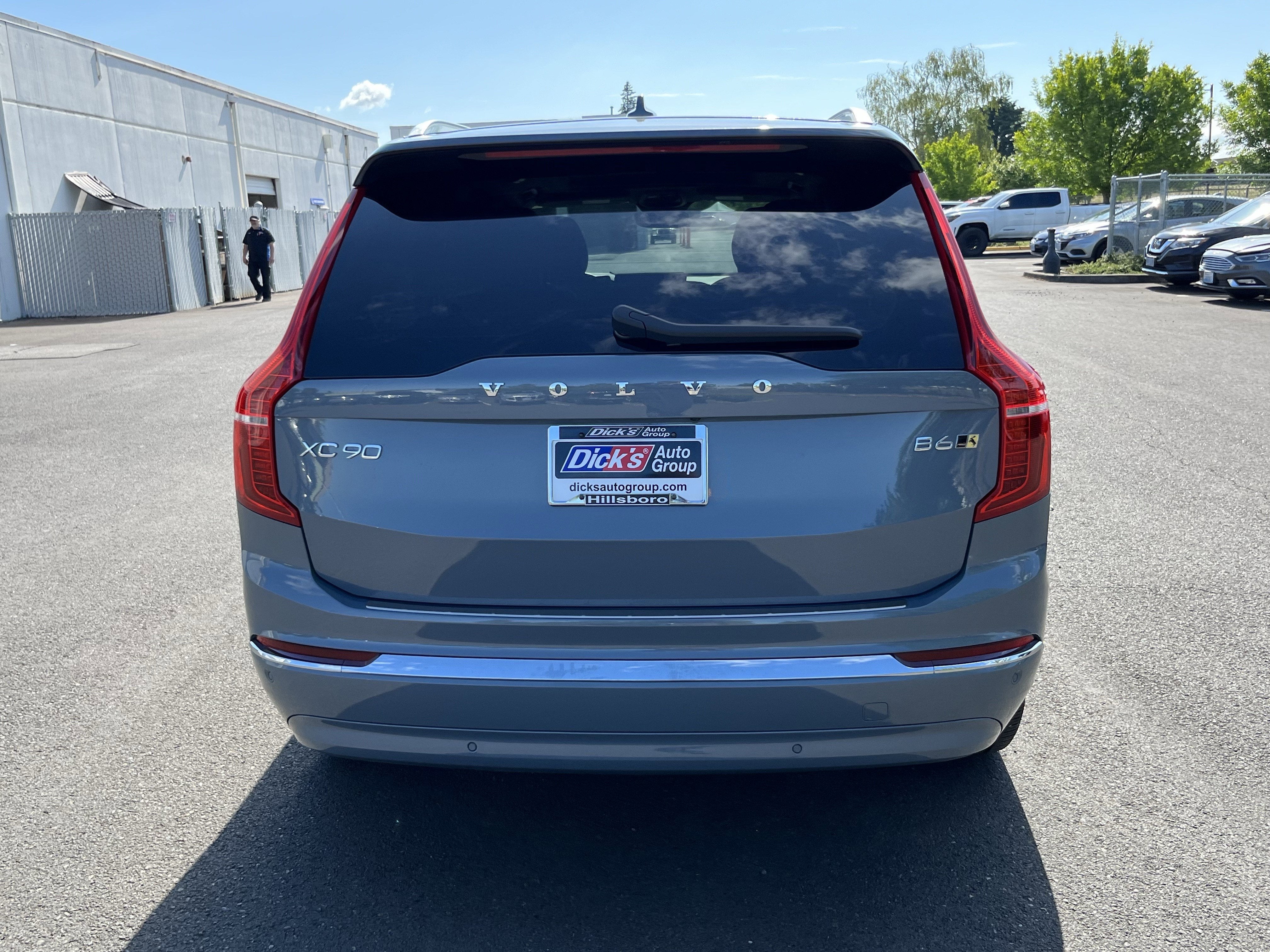 2023 Volvo XC90 Plus