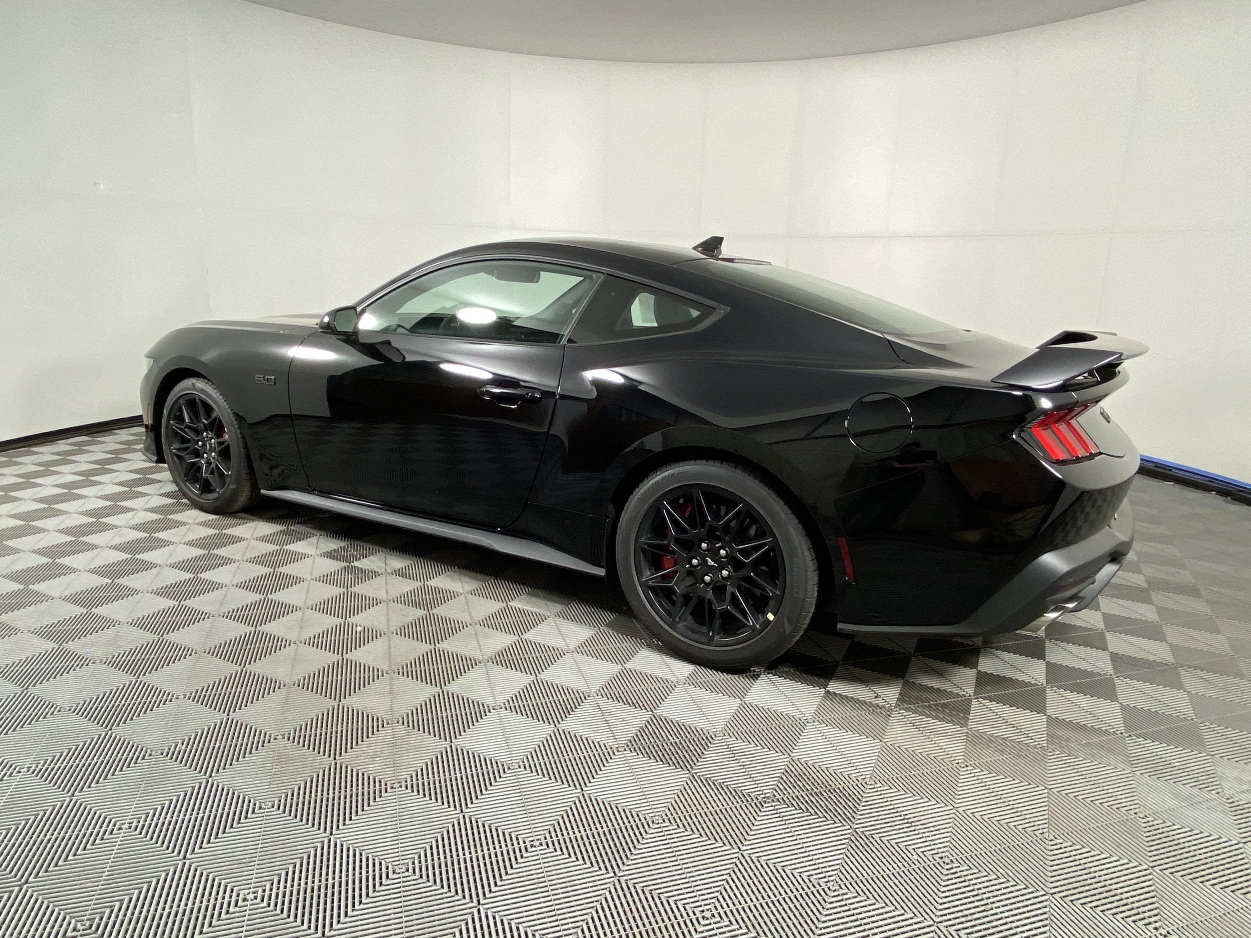 2025 Ford Mustang GT Fastback